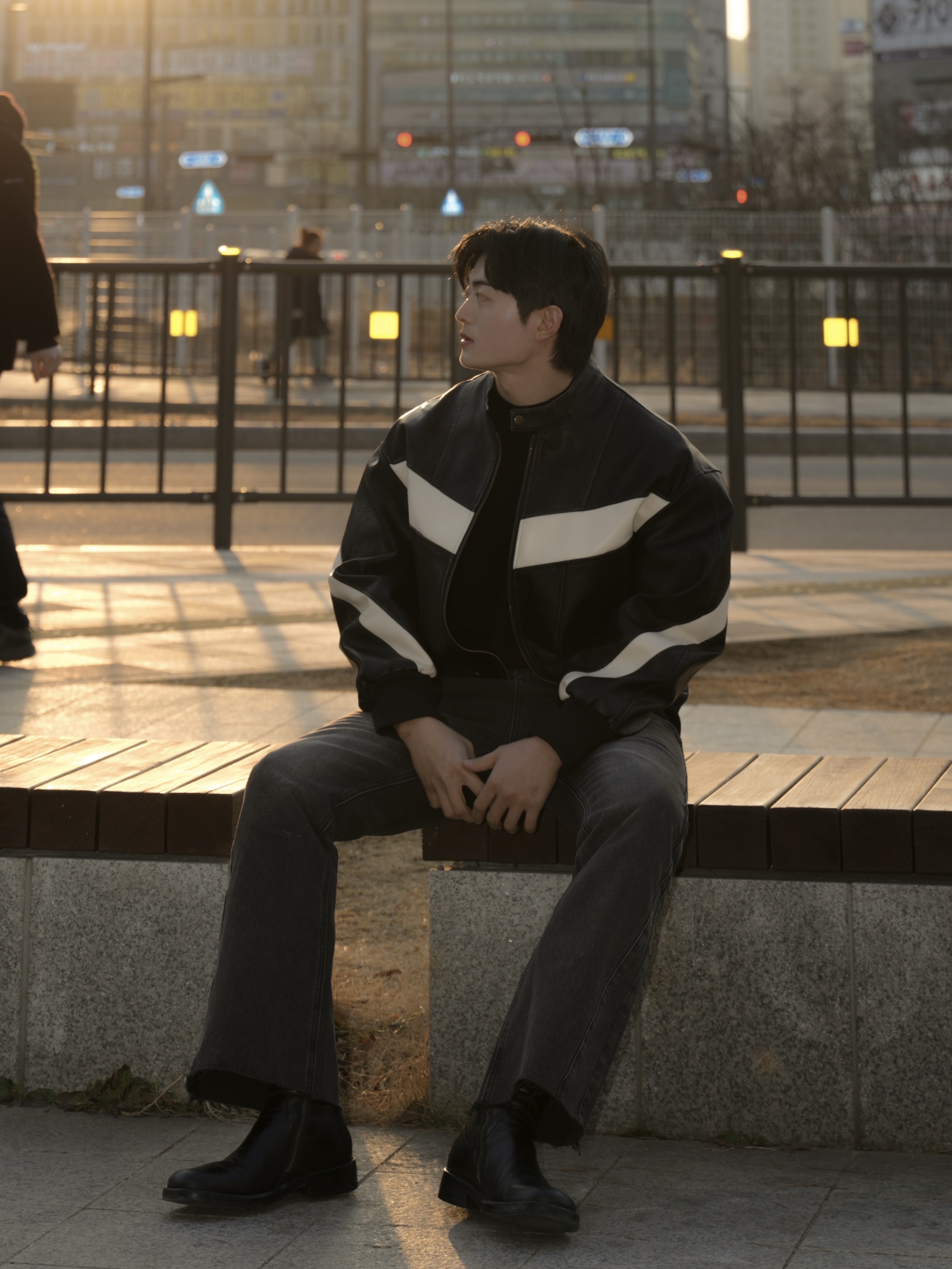 Kinchi Oddly - 701 (a) Black 착용 스타일 - 1