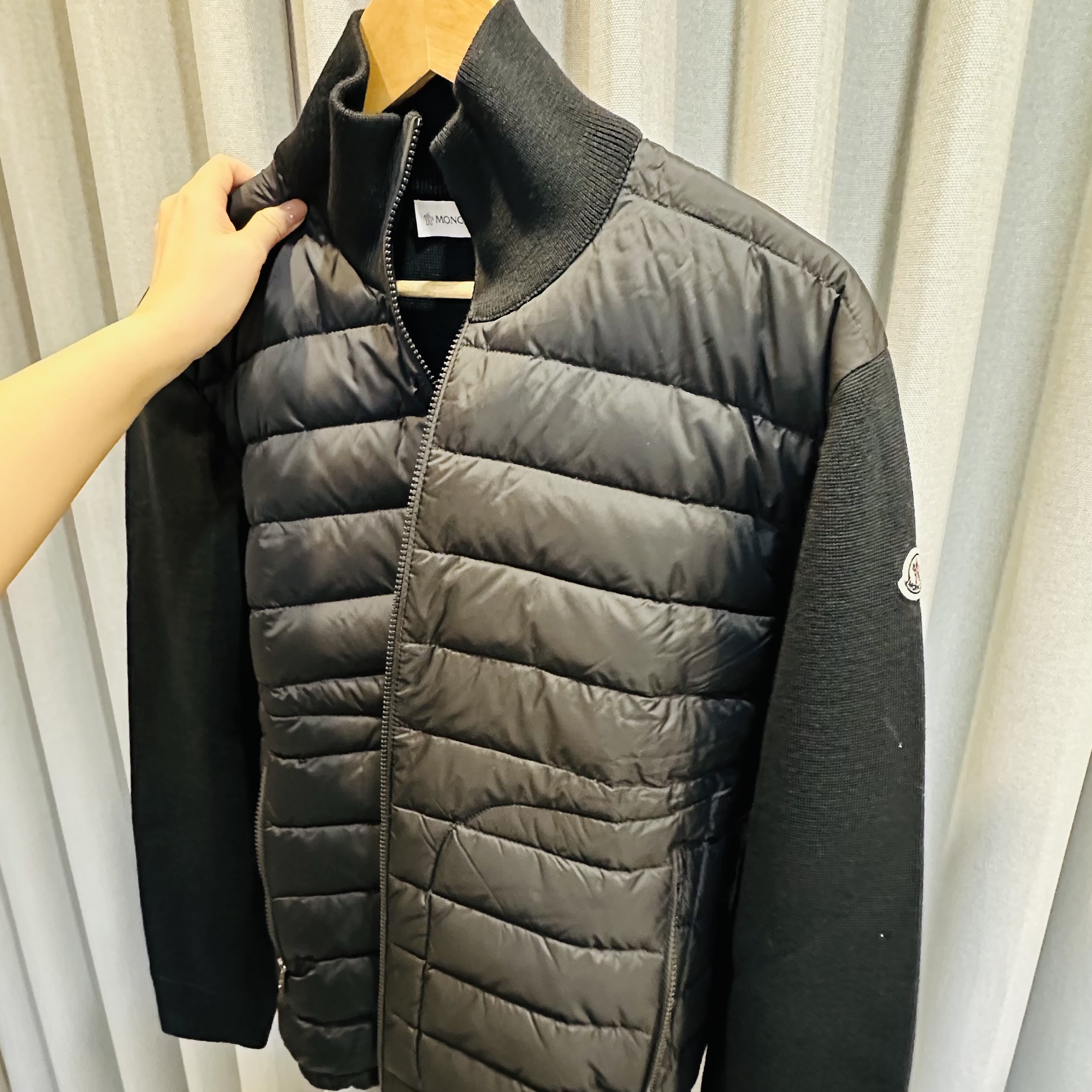 Moncler Padded Wool Cardigan Black - 22FW 착용 스타일