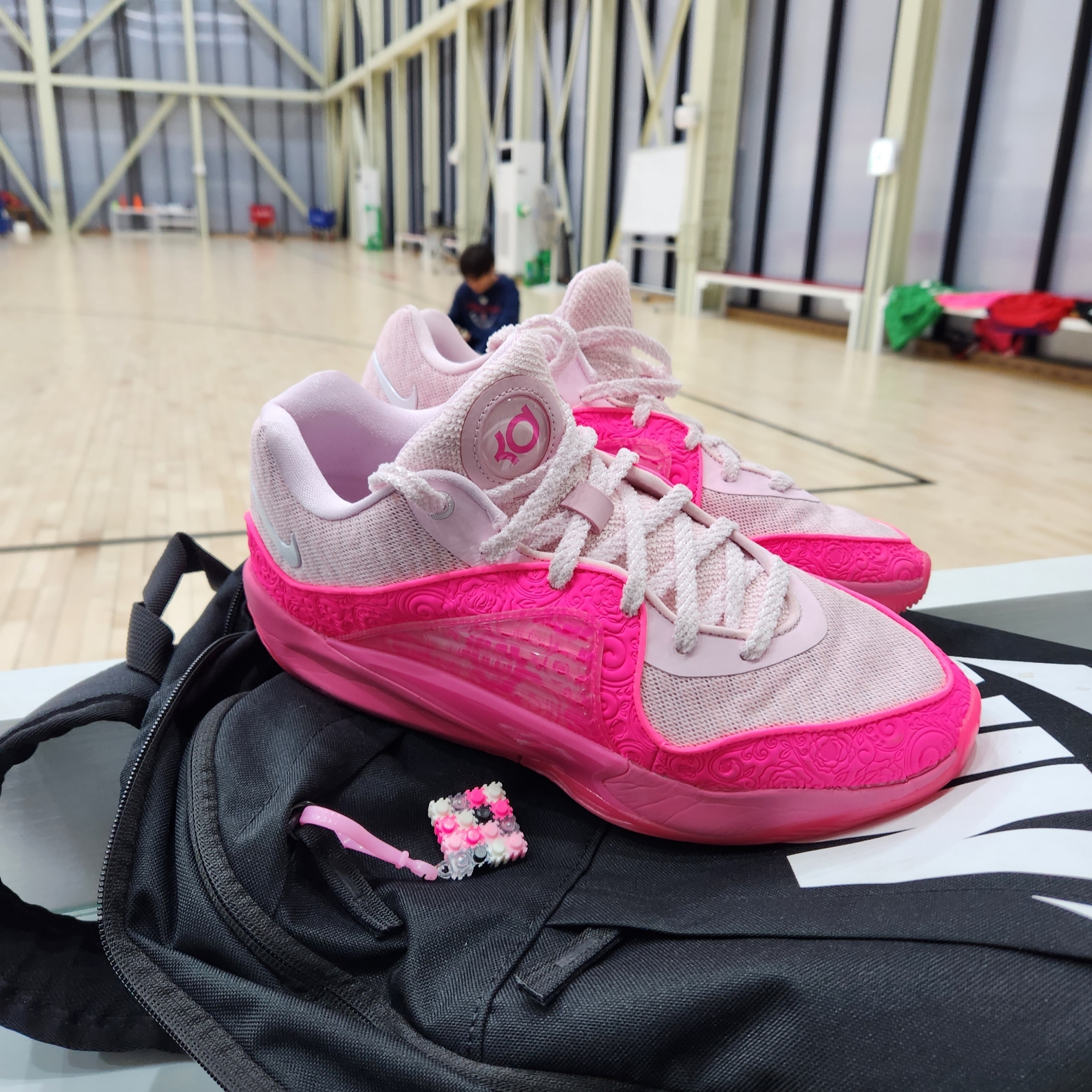 Nike KD 16 NRG EP Pink Foam Fierce Pink 착용 스타일