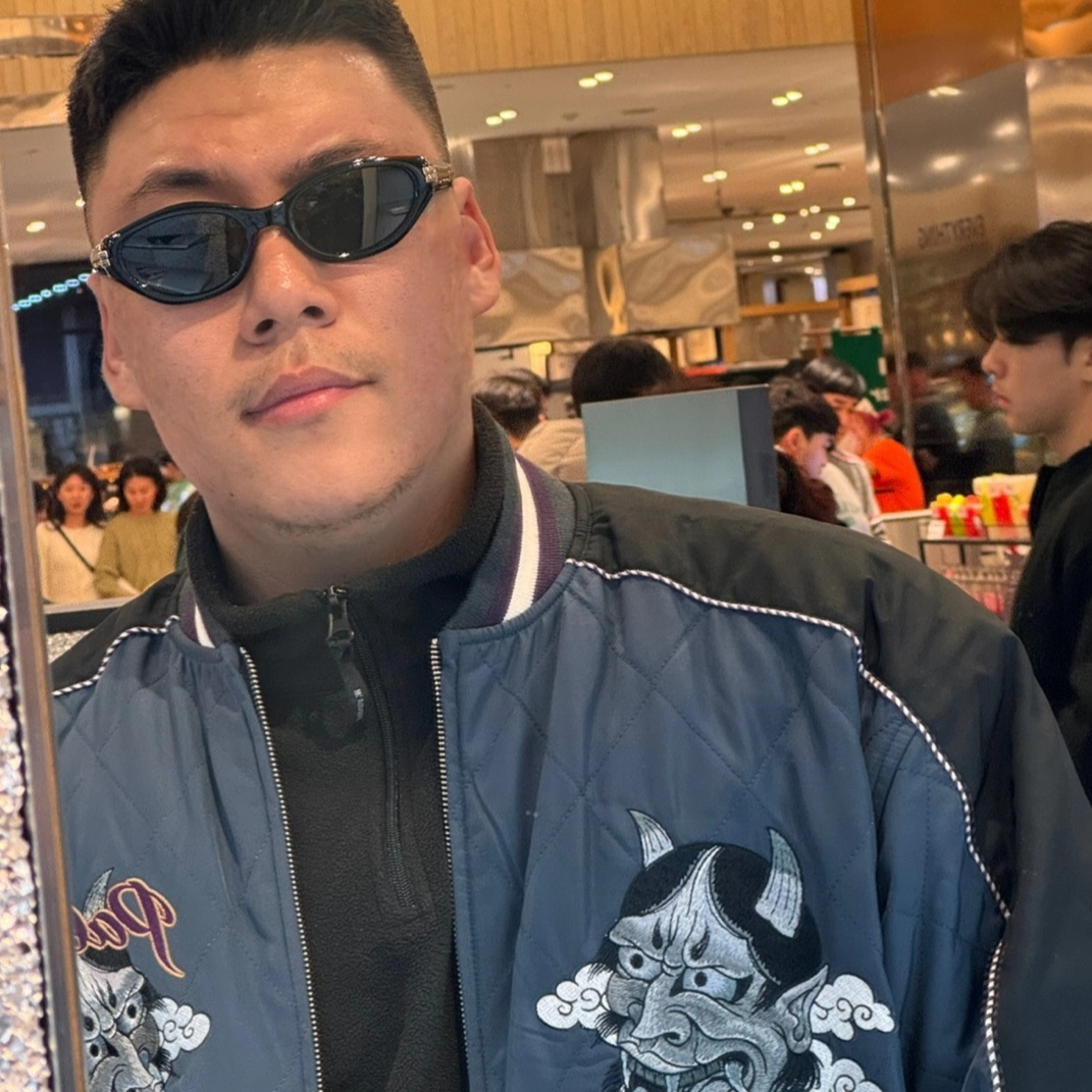 Palace Festival Bomber Jacket Black - 23FW 착용 스타일