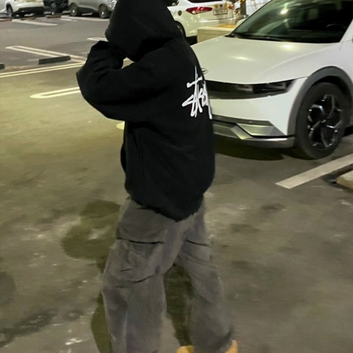 Nike Air Force 1 '07 WB Flax, Stussy Basic Stussy Hoodie Black 2023 착용 스타일 - 1