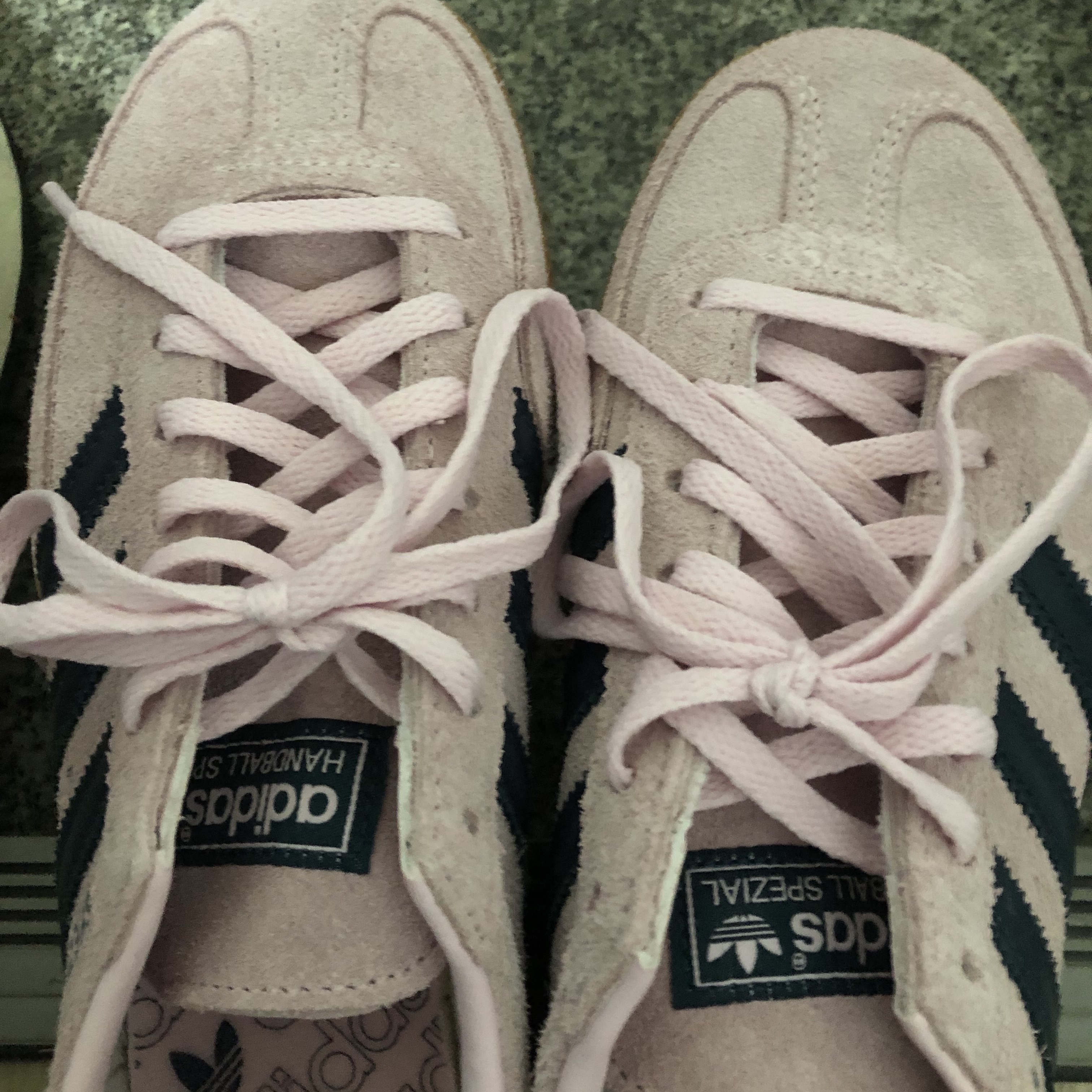(W) Adidas Spezial Handball Clear Pink 착용 스타일