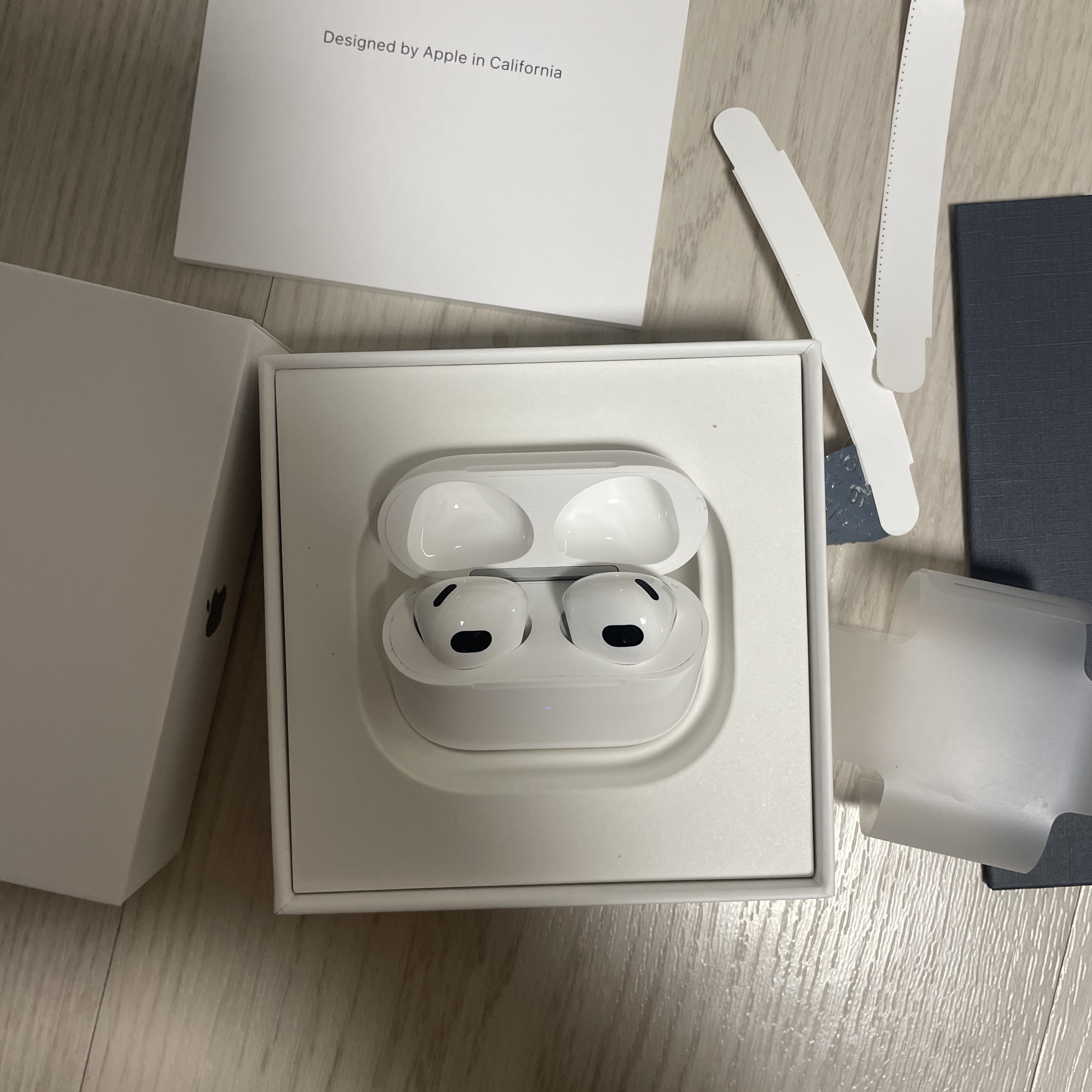 Apple Airpods 3rd Gen (Korean Ver.) 착용 스타일 - 5