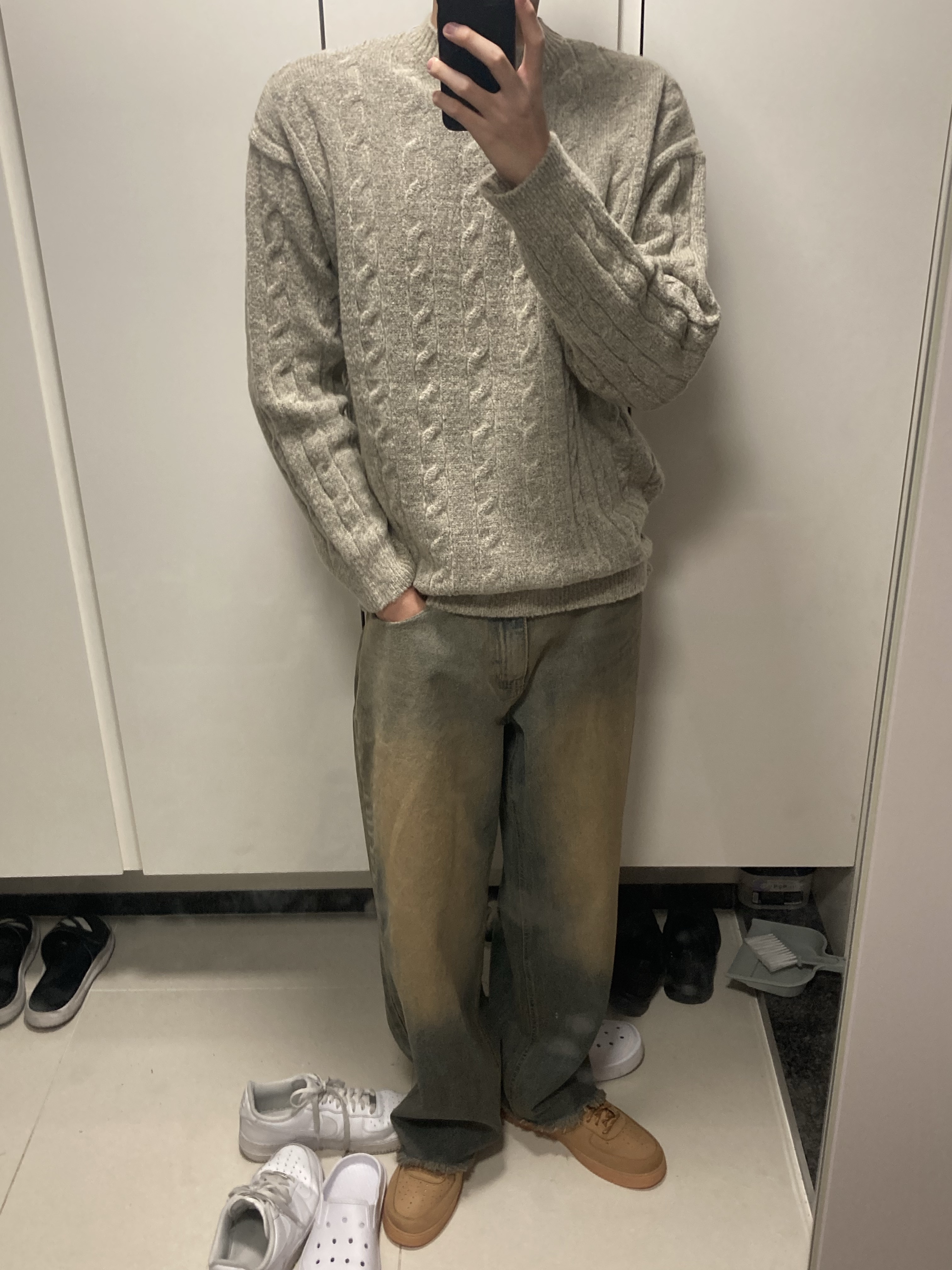 Nike Air Force 1 '07 WB Flax 착용 스타일