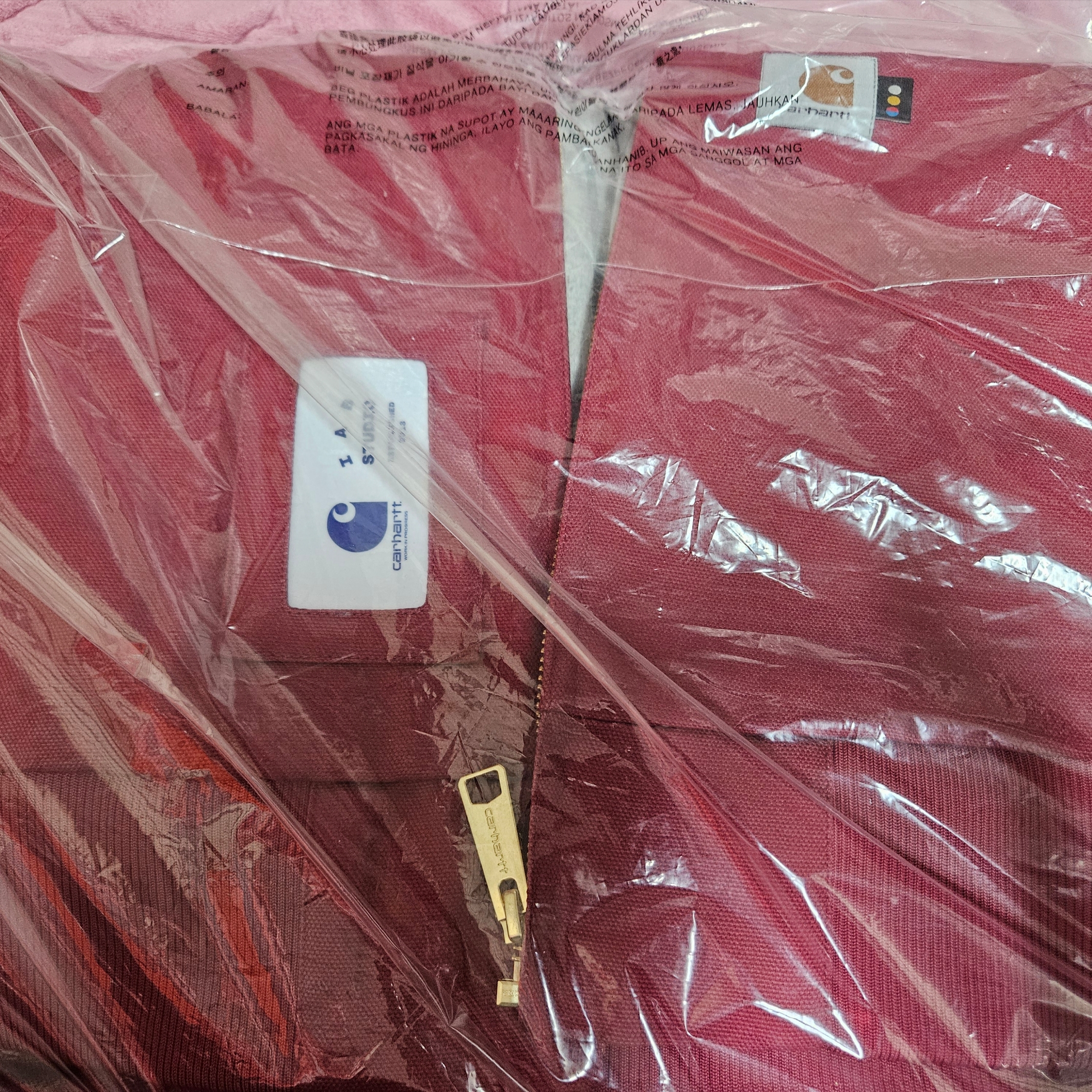 Carhartt WIP x IAB Studio OG Active Jacket Earth Red 착용 스타일