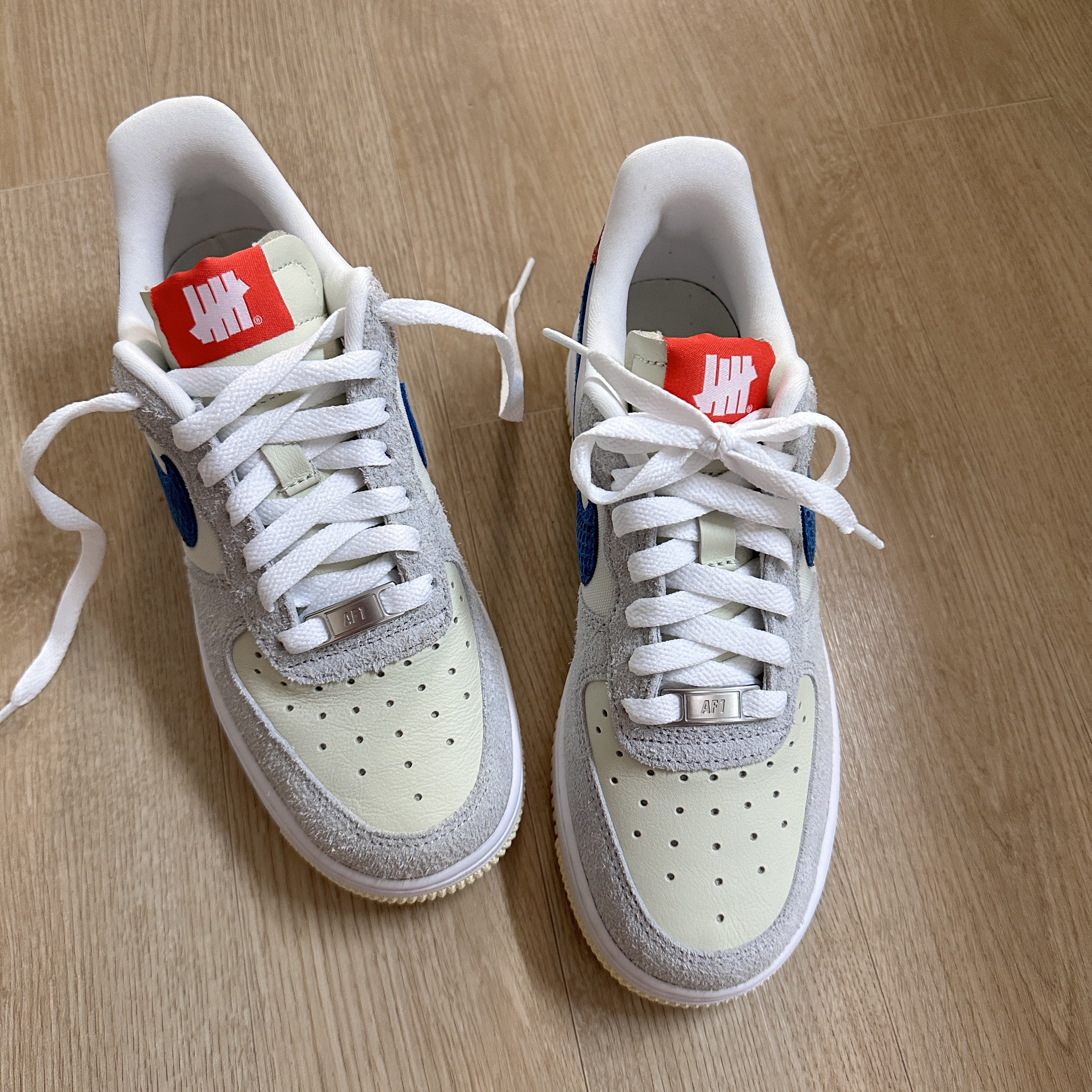 Nike x Undefeated Air Force 1 Low SP 5 On It 착용 스타일 - 2