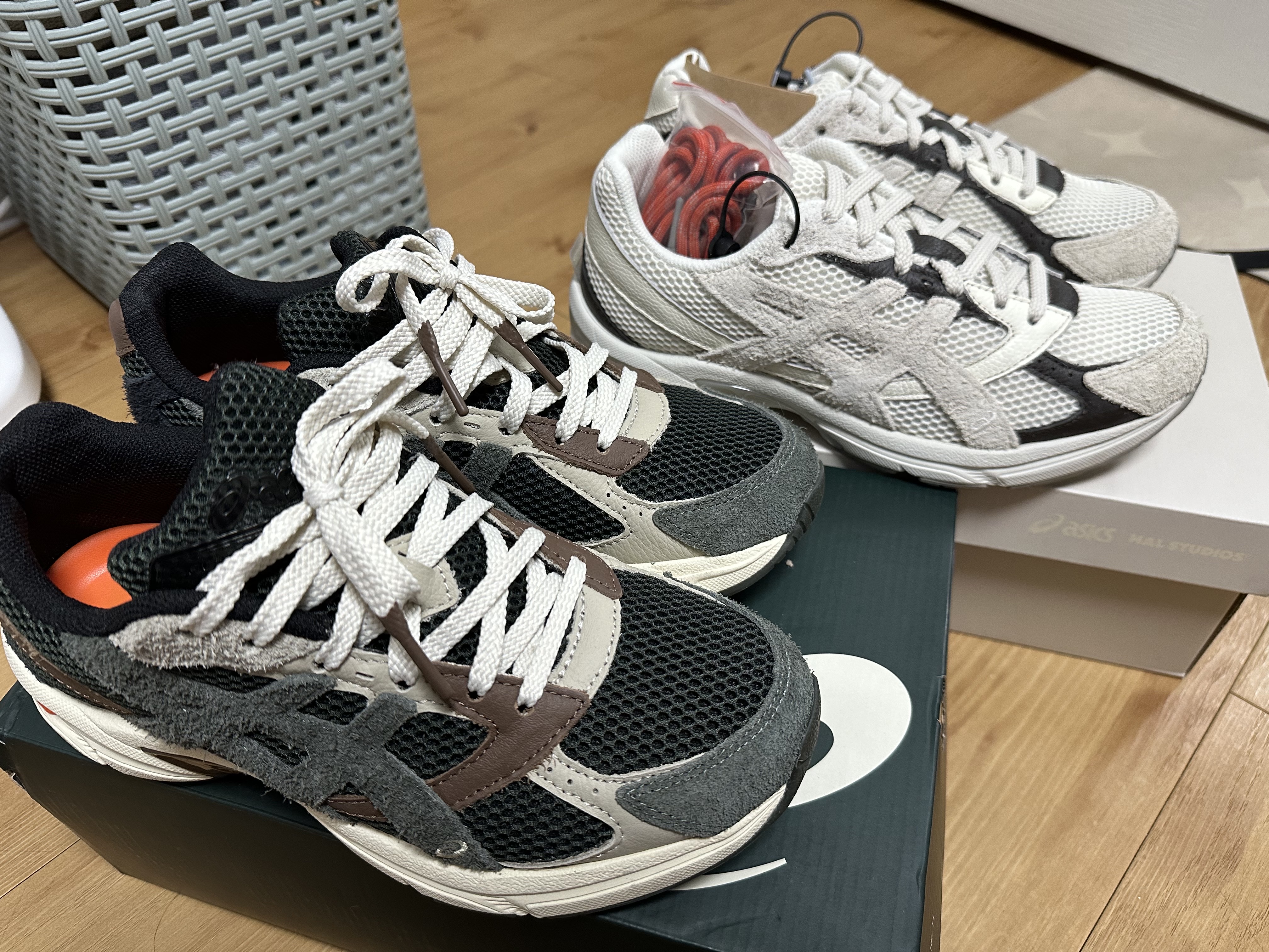 Asics x Hal Studios Gel-1130 MK-II Forest, Asics x Hal Studios Gel-1130 MK-III Glacier 착용 스타일 - 1