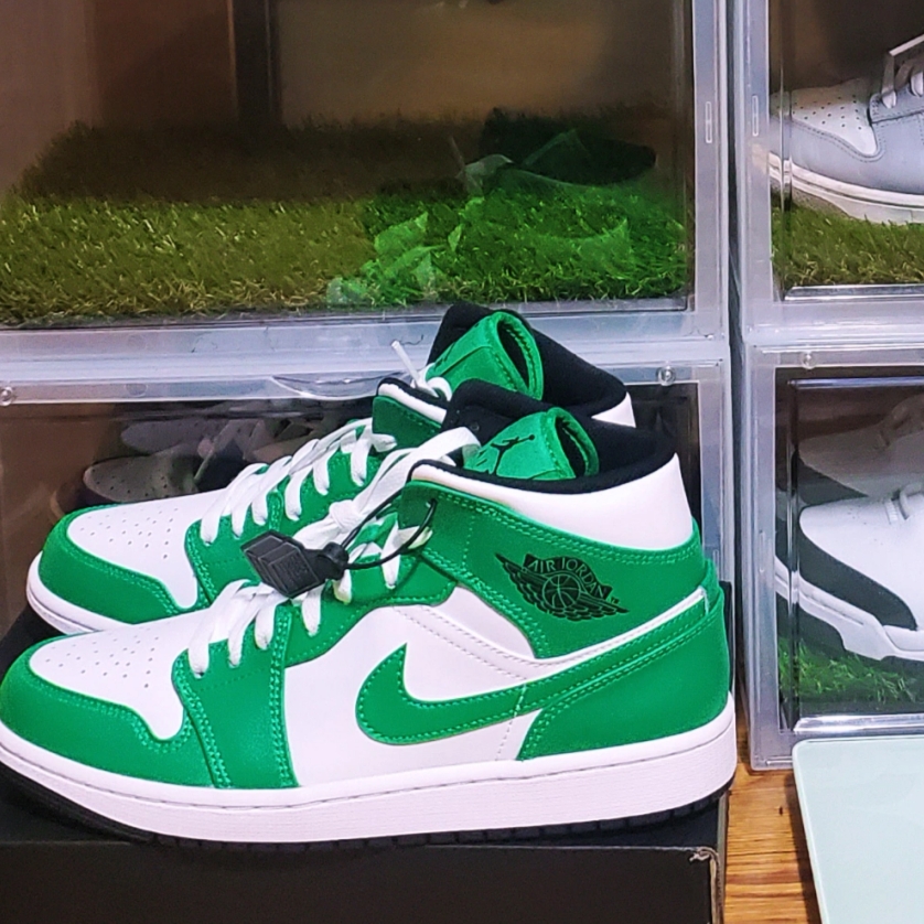 Jordan 1 Mid Lucky Green 착용 스타일