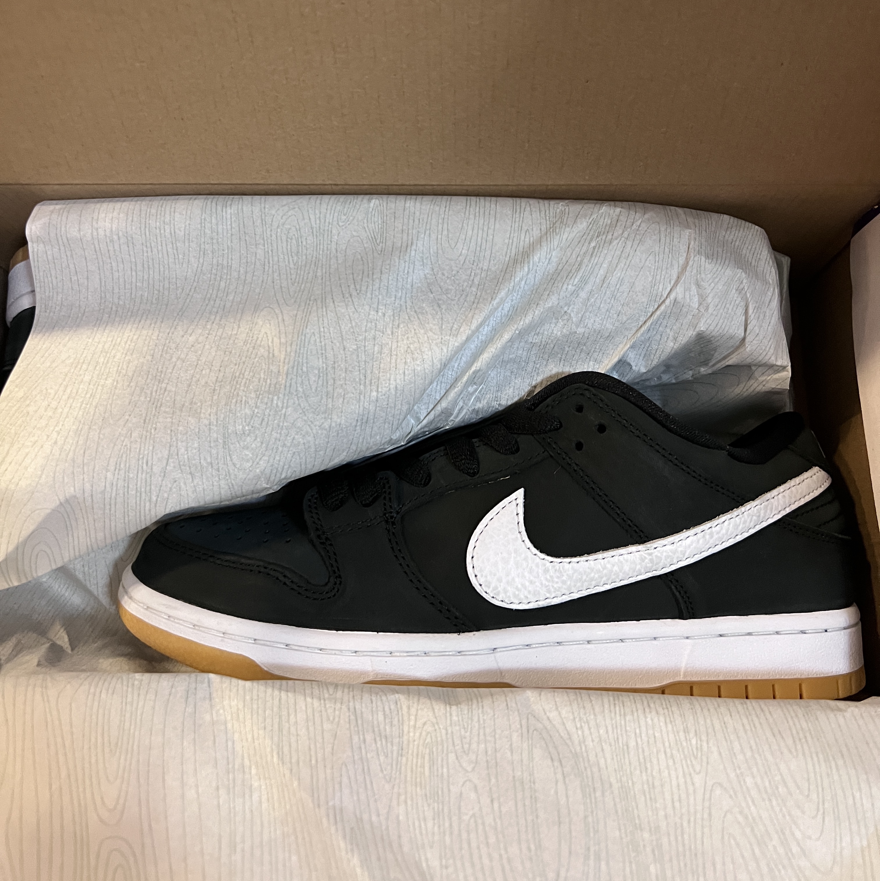 Nike SB Dunk Low Pro Black White 착용 스타일