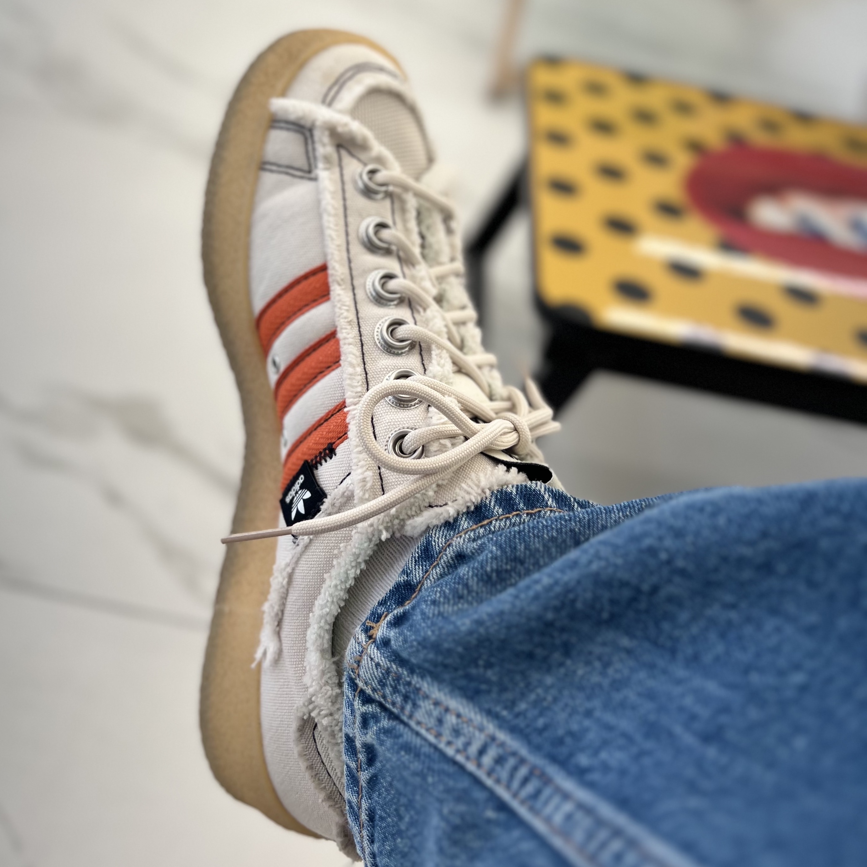 Adidas x Song for the Mute Campus 80s Bliss Core Black 착용 스타일 - 3