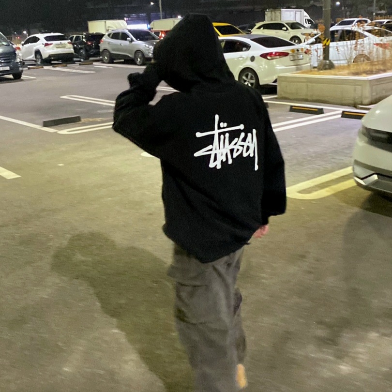 Nike Air Force 1 '07 WB Flax, Stussy Basic Stussy Hoodie Black 2023 착용 스타일 - 3