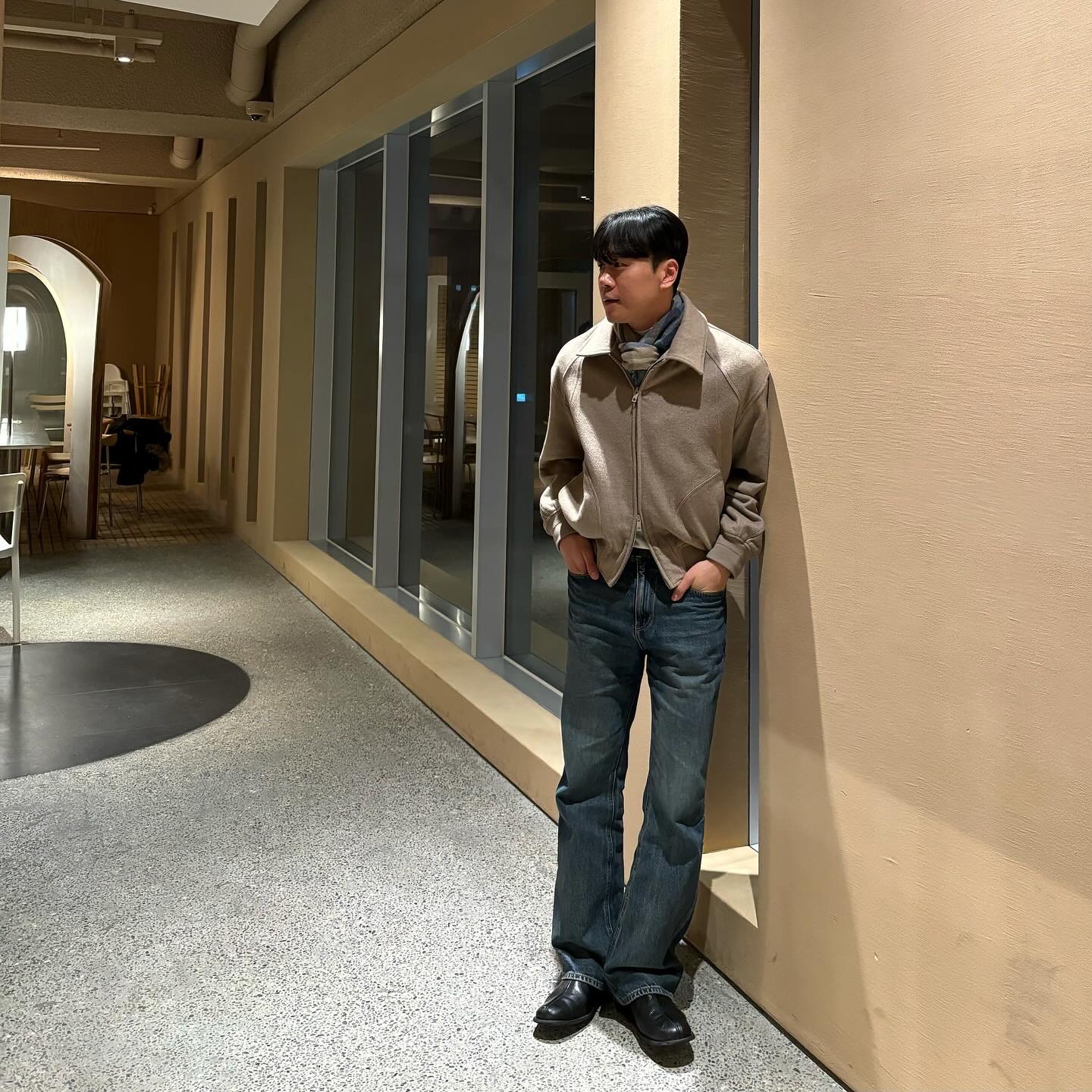 Lemaire Piped Slippers Black - Ssense Exclusive 착용 스타일 - 1