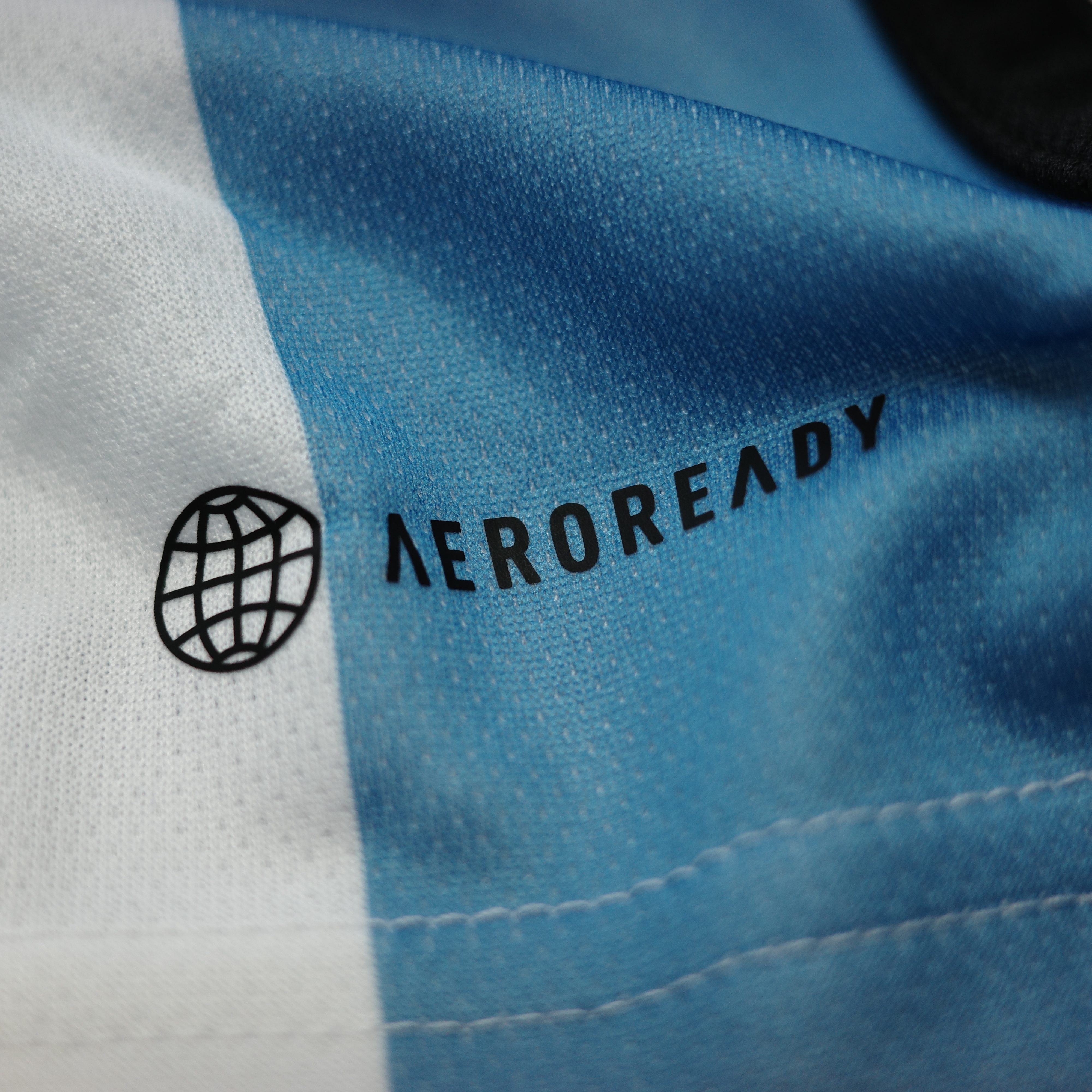 Adidas Argentina Home Jersey 2022 Winners 3-Star White Light Blue - US Sizing (Non Marking Ver.) 착용 스타일 - 5