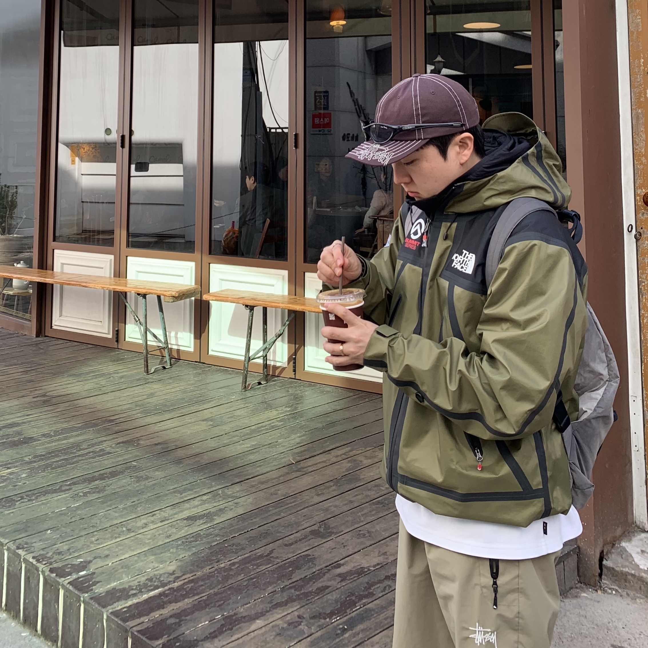 Supreme x The North Face Summit Series Outer Tape Seam Jacket Olive - 21SS, Stussy Taped Seam Rain Shell Pants Moss 착용 스타일
