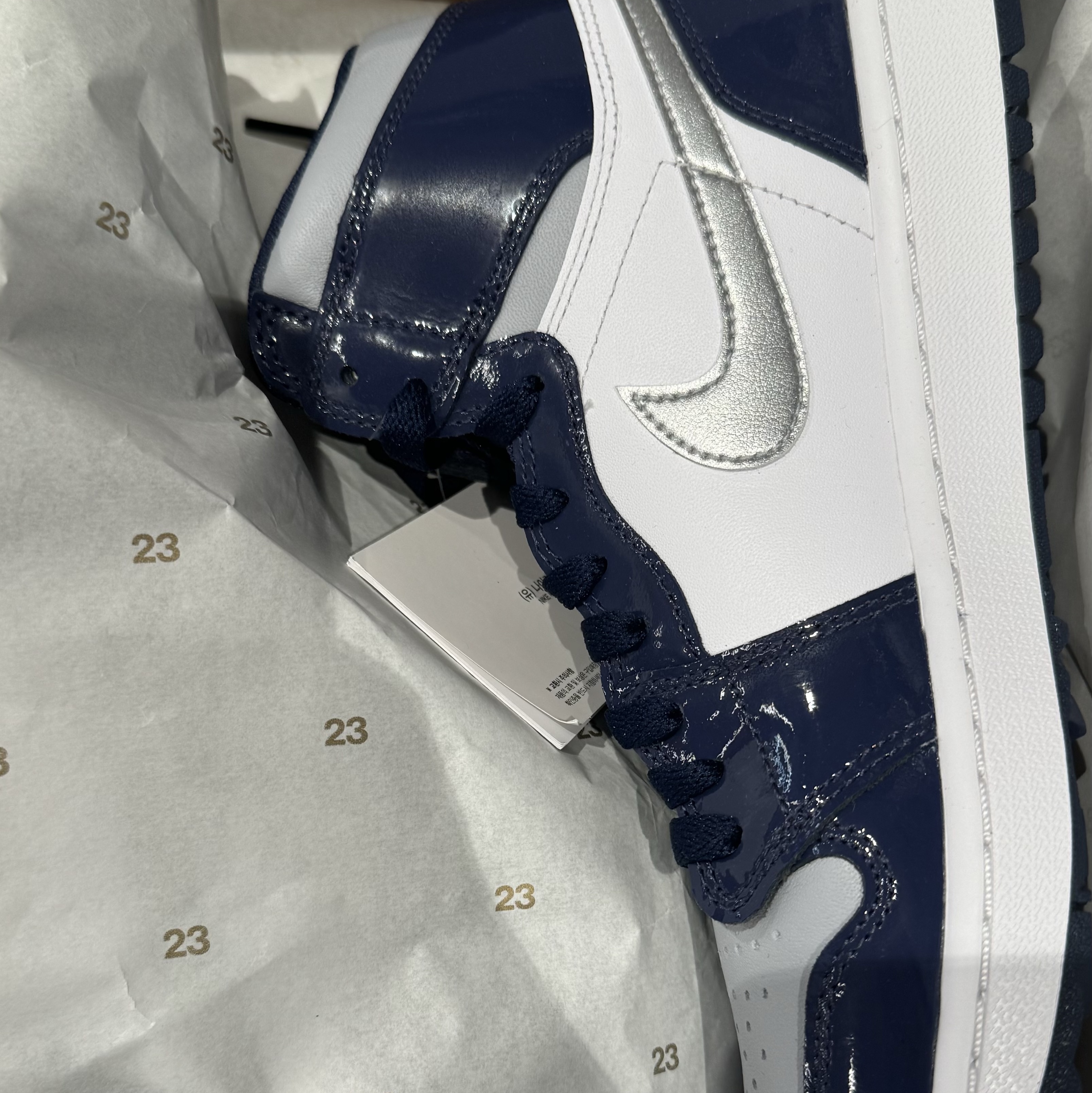 Jordan 1 High Golf Midnight Navy 착용 스타일