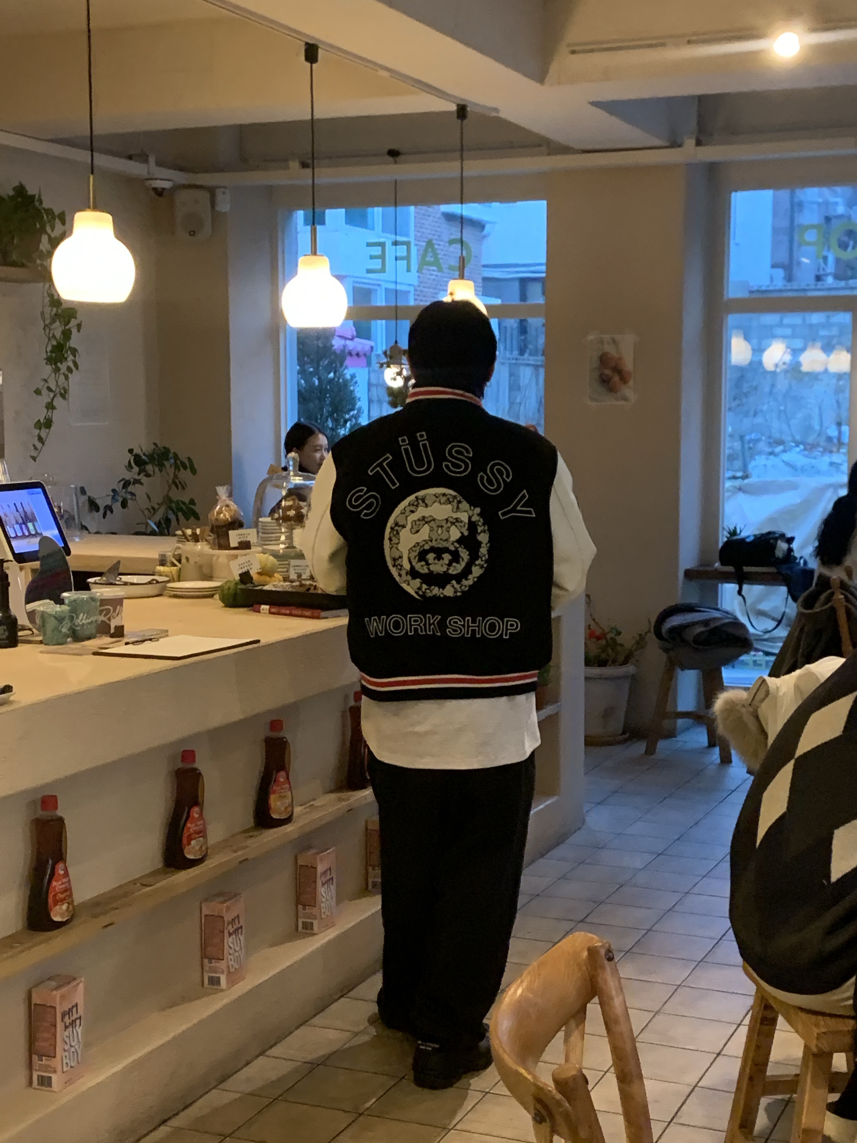 Stussy x Our Legacy x Denim Tears TTL Varsity Jacket Black, Nike x Comme des Garcons Homme Plus Air Foamposite One Black 착용 스타일 - 1