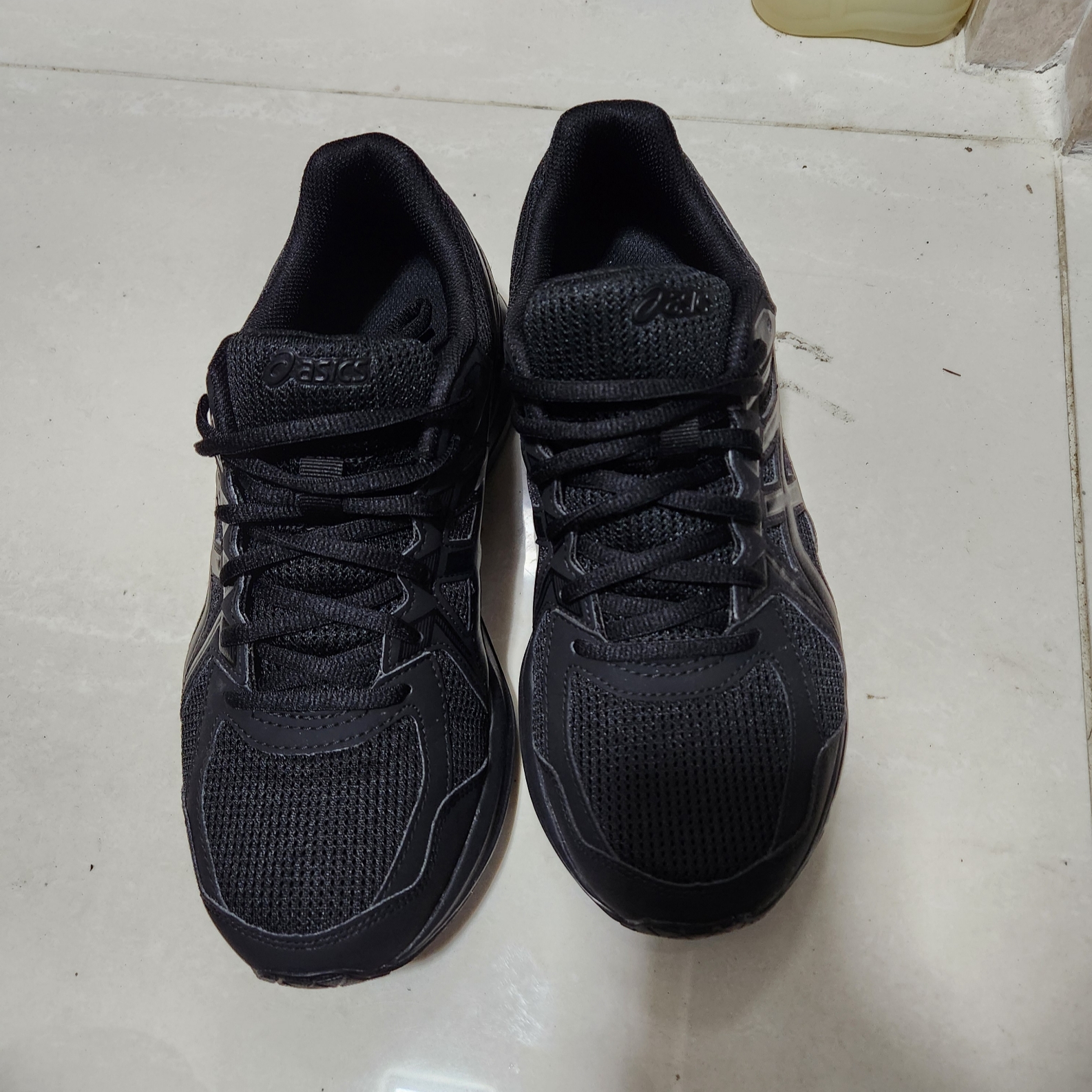 Asics Jog 100 2 Black 착용 스타일