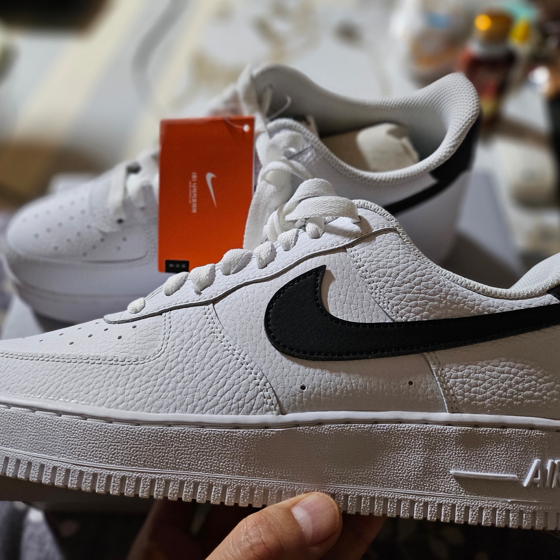 Nike Air Force 1 '07 White Black 착용 스타일 - 1