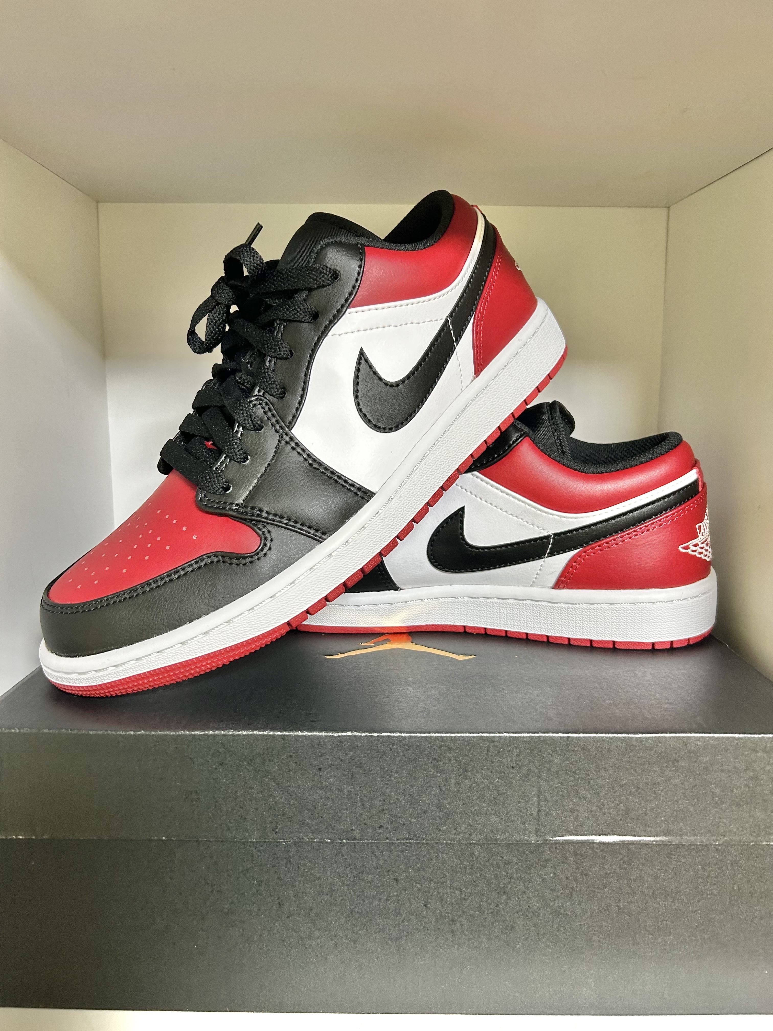 Jordan 1 Low Bred Toe 착용 스타일 - 1