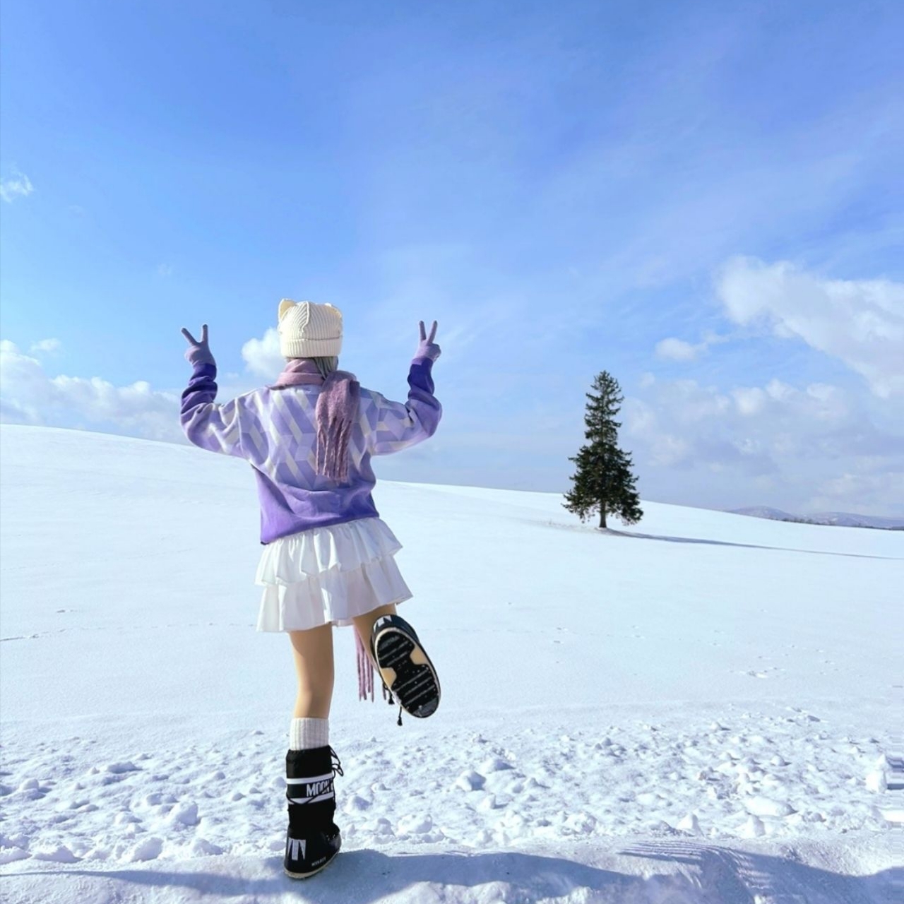Charles Jeffrey Loverboy Chunky Ears Beanie Ecru, (W) Moon Boot Icon Nylon Boots Black 착용 스타일 - 3