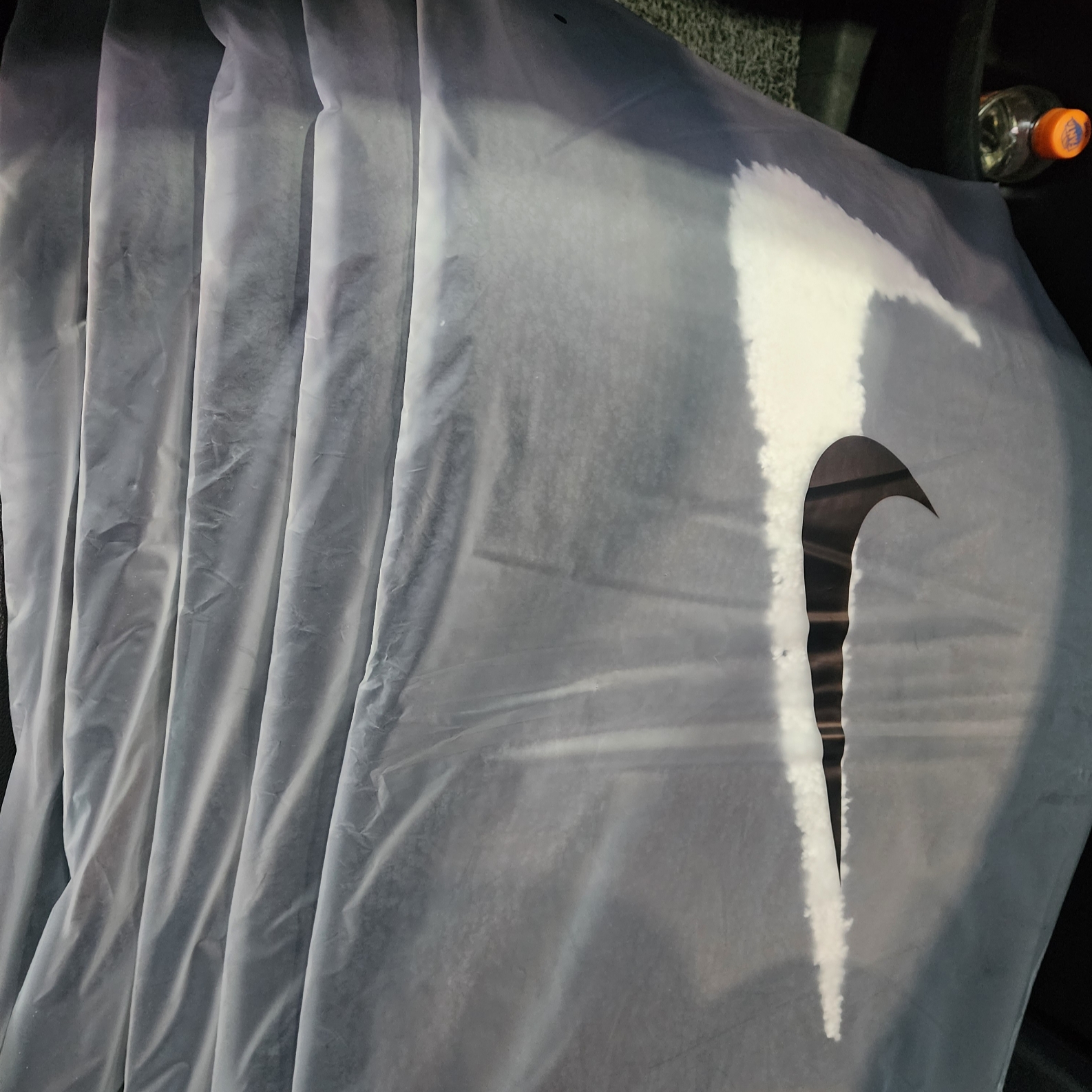 Nike Swoosh Rug Black White 착용 스타일 - 1