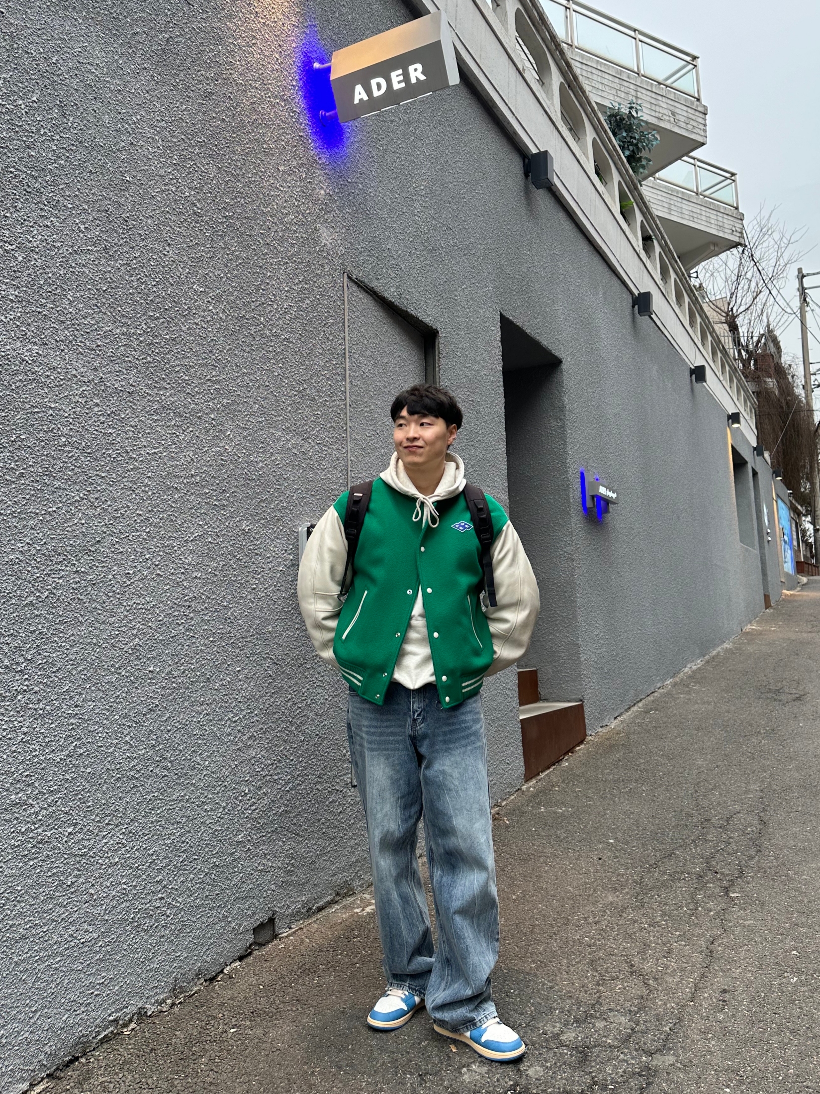 Ader Error Og; 7th @9211 Jacket Green, Jordan 1 Low SE Tokyo 96 착용 스타일 - 2
