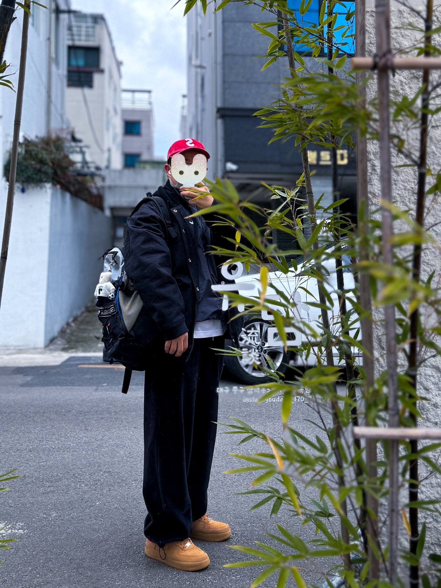 Supreme Hooded Twill Varsity Jacket Black - 22SS, [예약 배송] NOS7 x Monamhee SON.hee Cream 착용 스타일