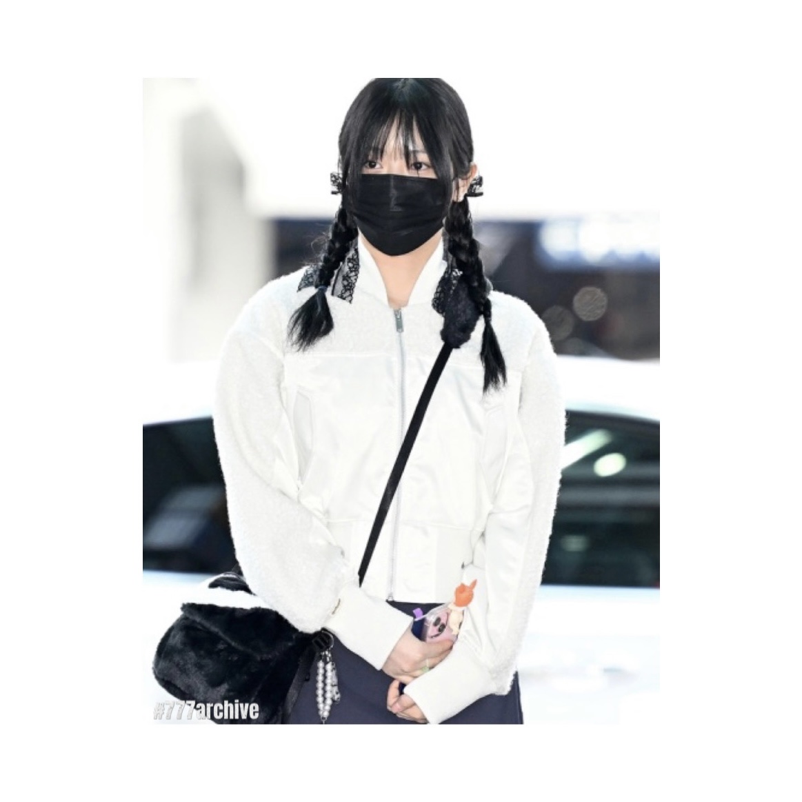 Nike NSW Futura 365 Faux Fur Crossbody Bag 1L Black, (W) Nike NSW High-Pile Fleece Bomber Jacket Sea Glass - US/EU 착용 스타일 - 1