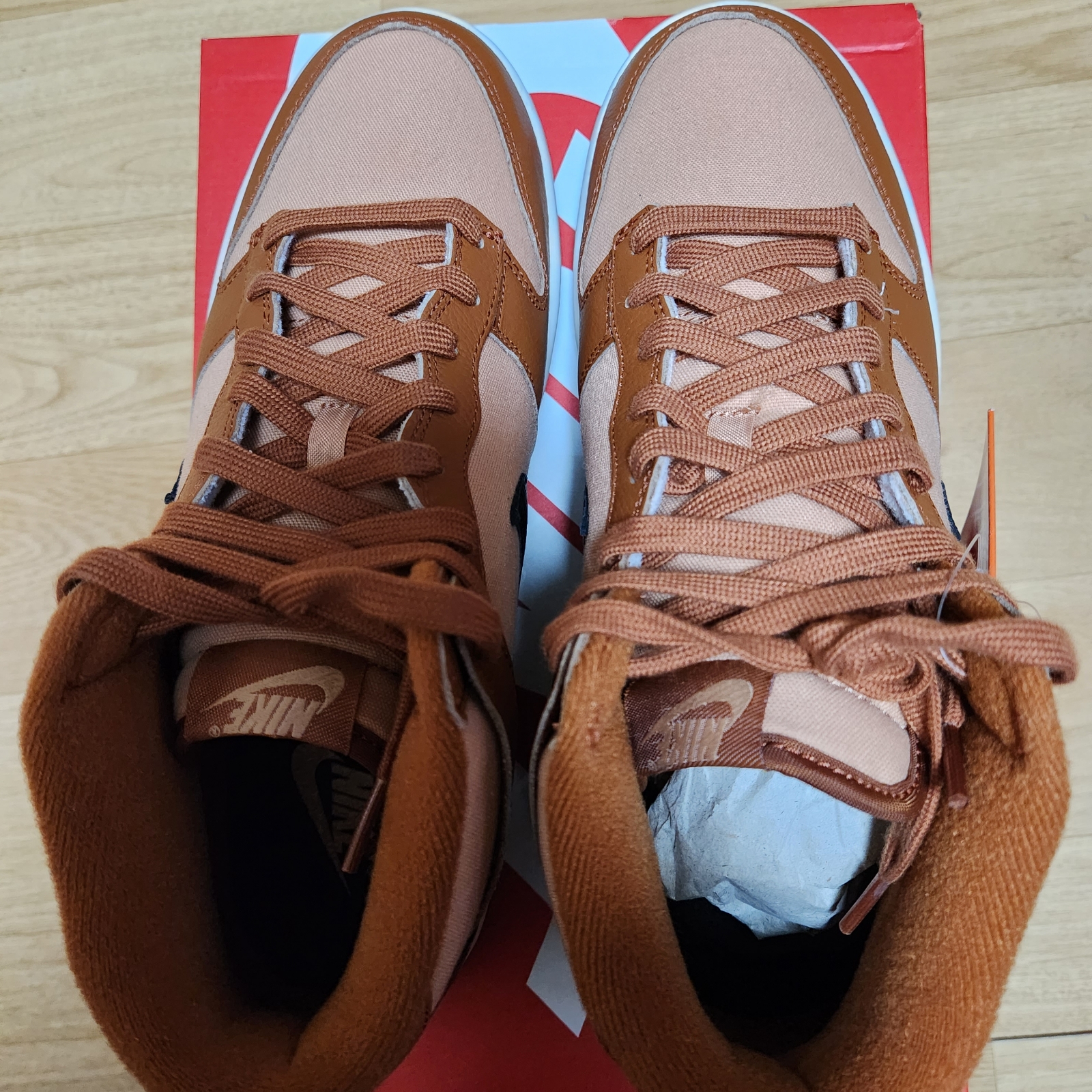 Nike Dunk Mid Amber Brown Dark Russet 착용 스타일 - 2