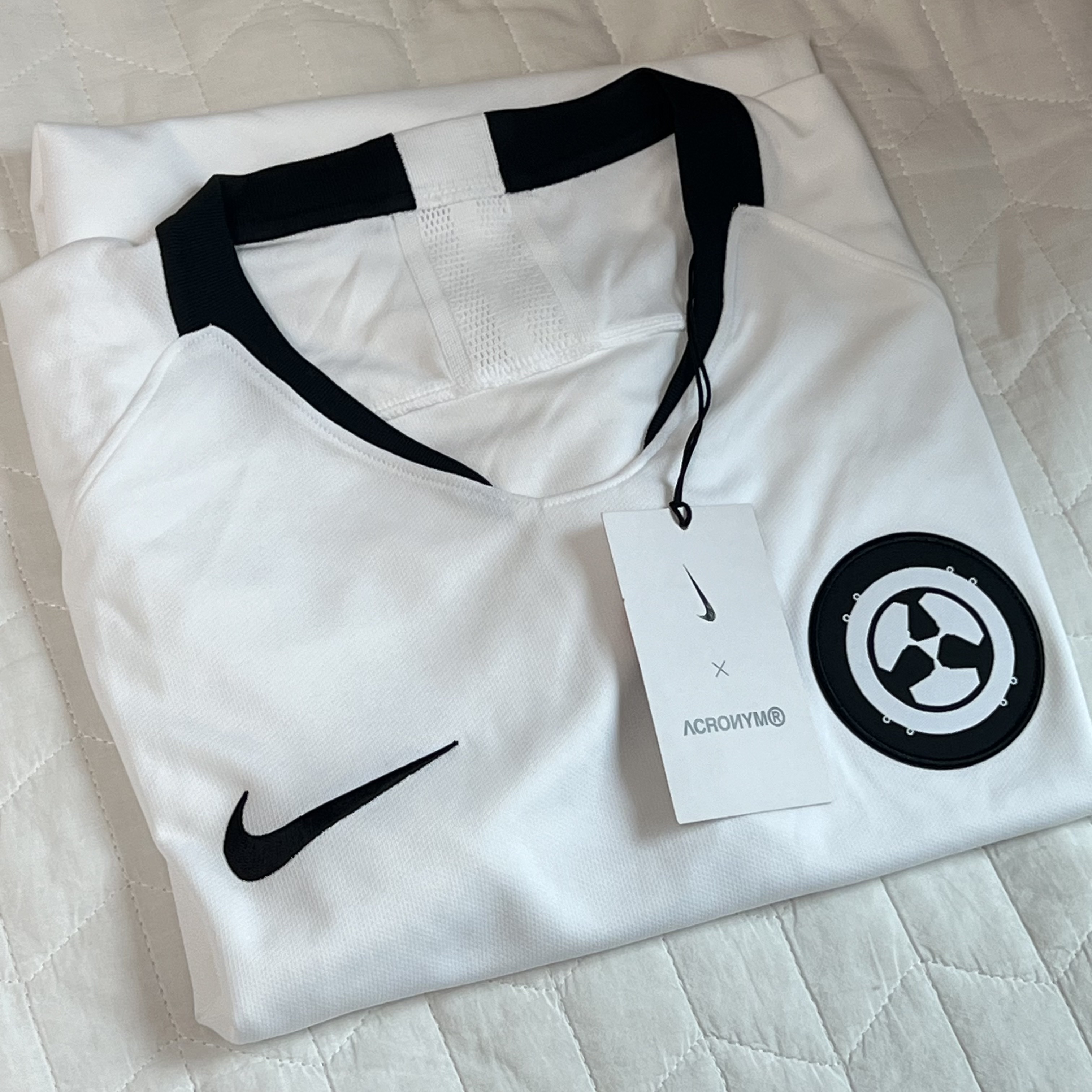 Nike x Acronym NRG Stadium Jersey White - US/EU 착용 스타일