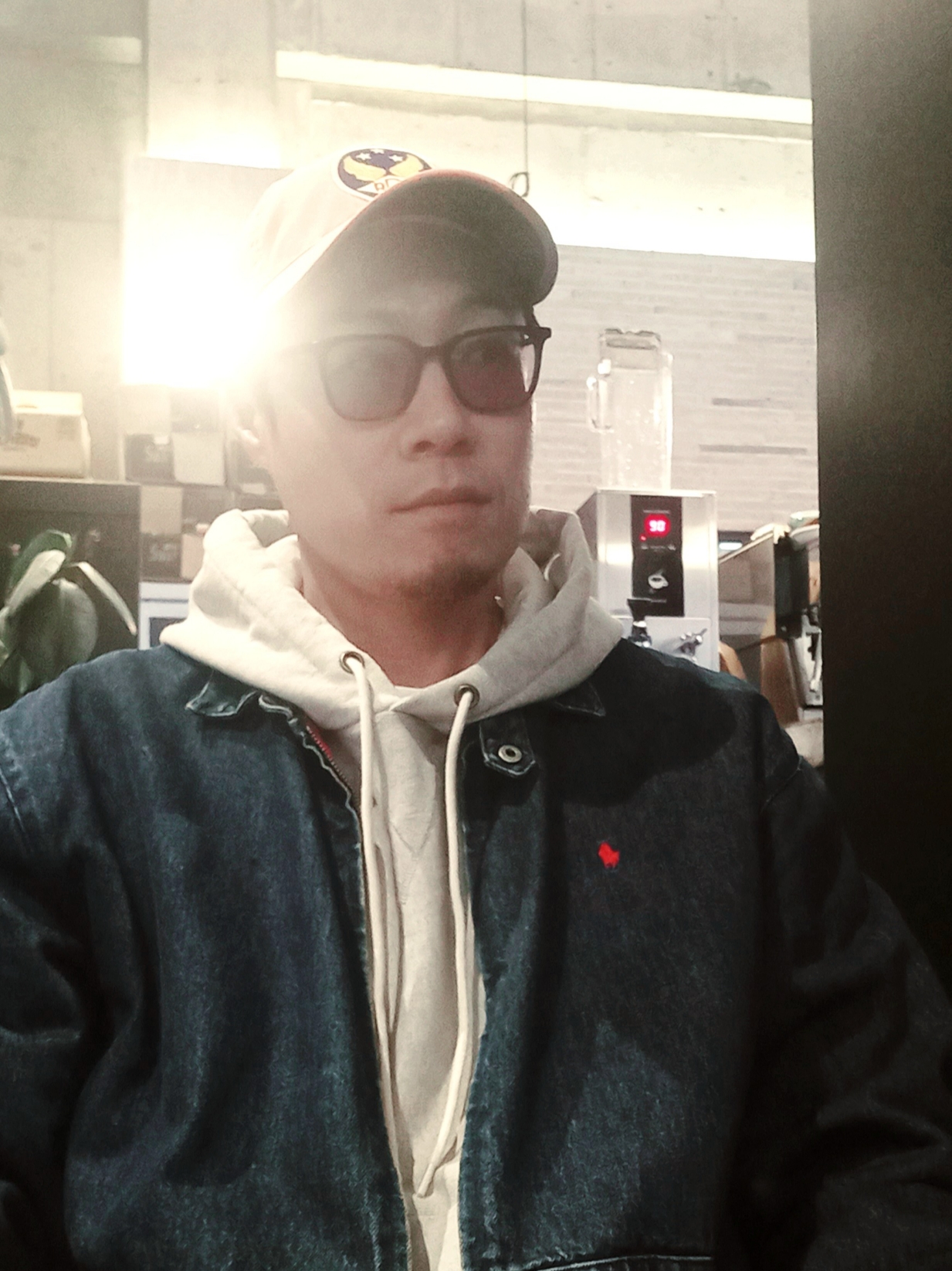 Double RL Garment Dyeing Twill Ball Cap Red 착용 스타일