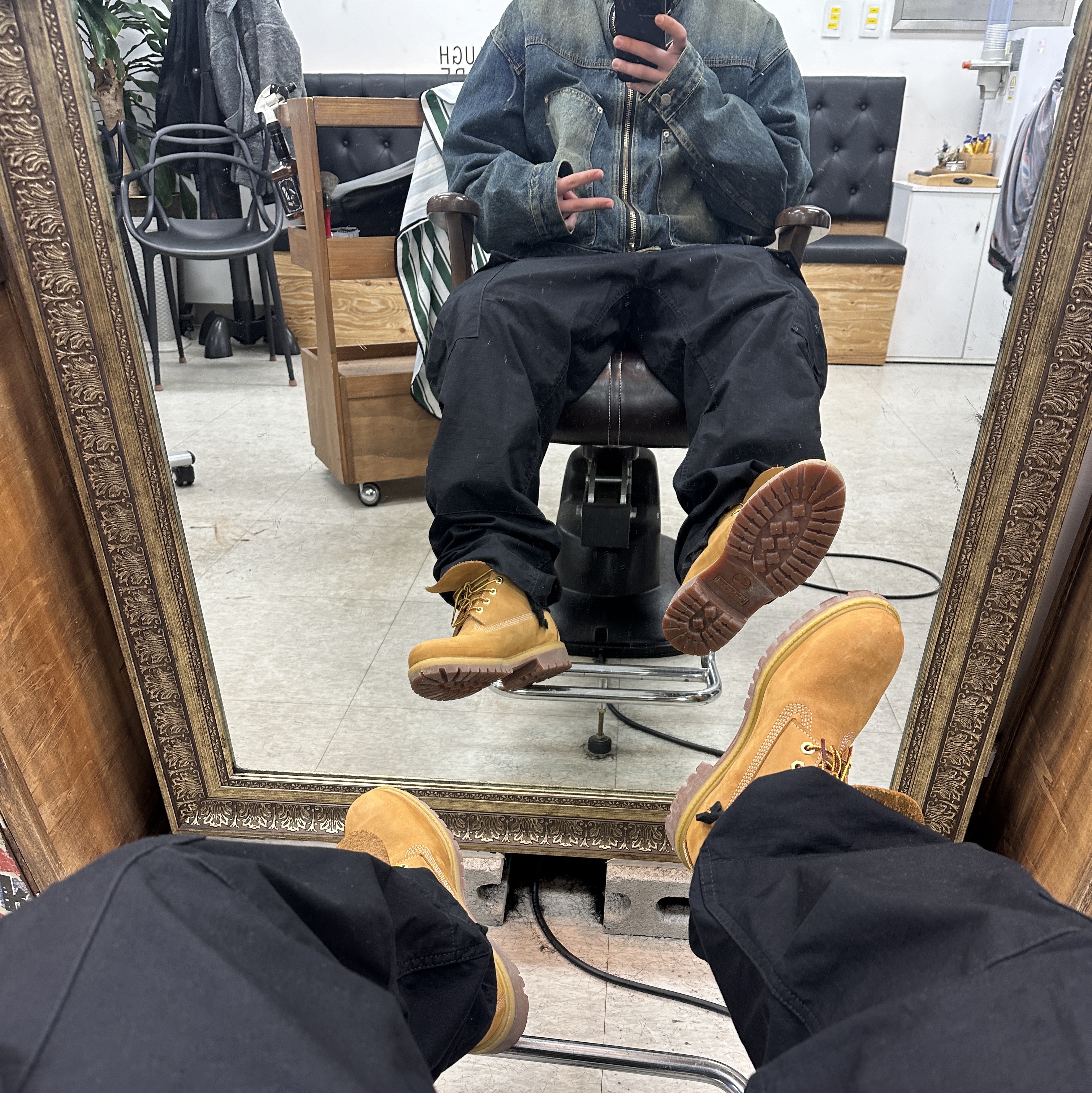 Timberland Premium 6 inch Waterproof Boot Wheat Nubuck - Wide, Carhartt WIP Columbia Ripstop Regular Cargo Pant Black 착용 스타일 - 2