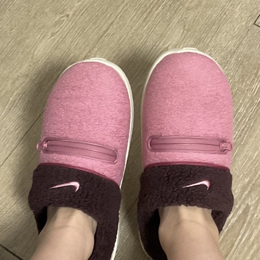 (W) Nike Burrow SE Desert Berry 착용 스타일