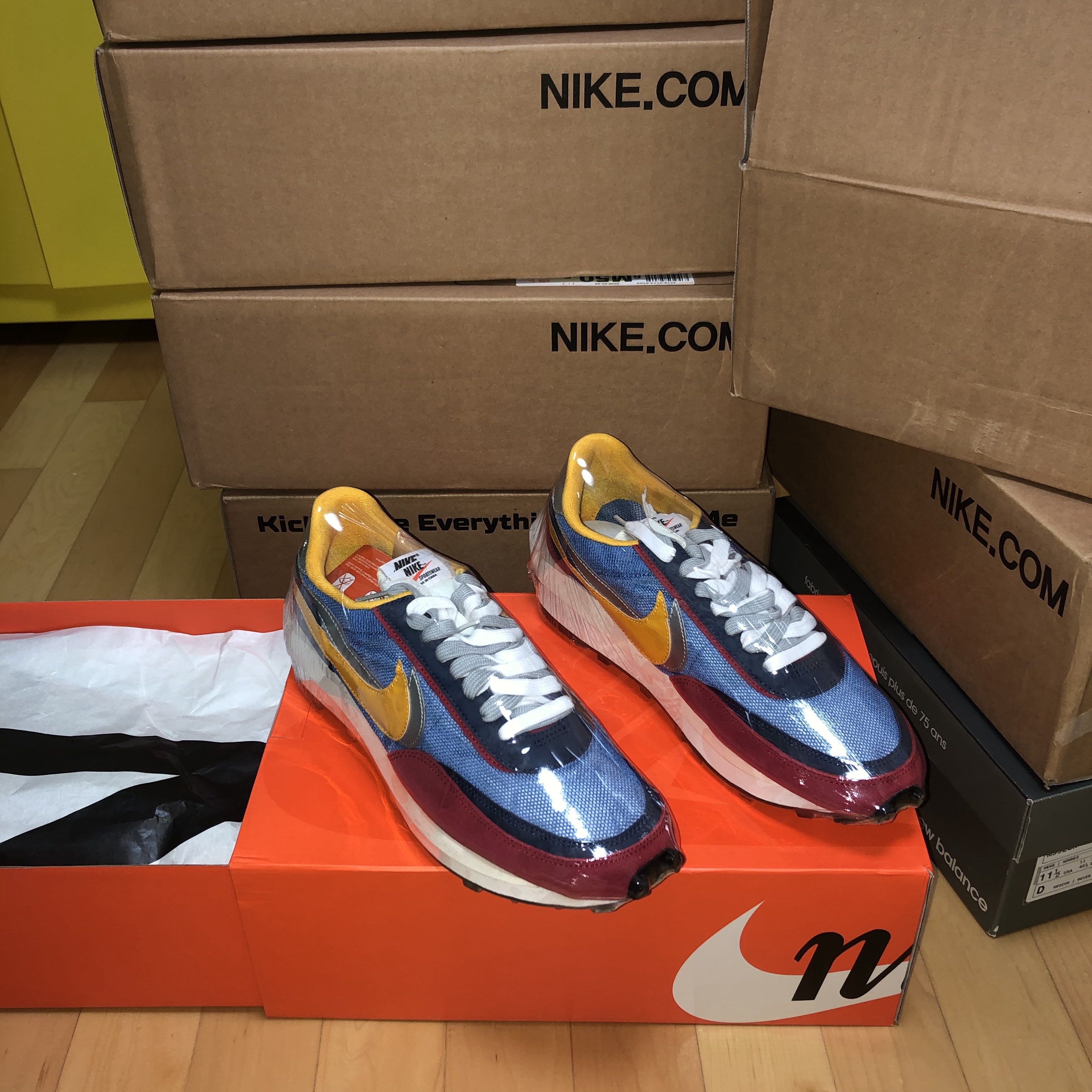 Nike x Sacai LDWaffle Blue Multi 착용 스타일