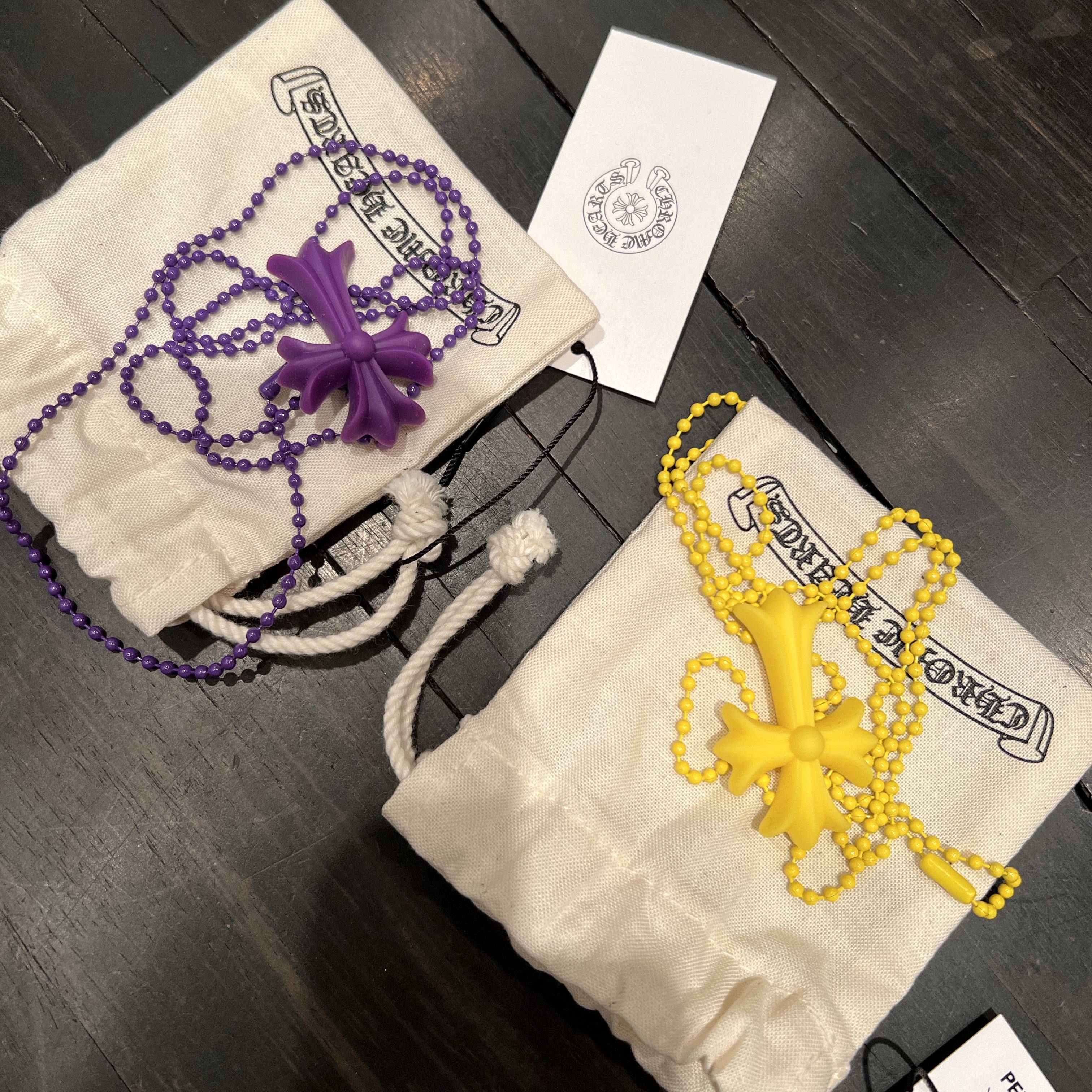 Chrome Hearts Silichrome CH Cross Pendant Yellow 2022/2023 착용 스타일
