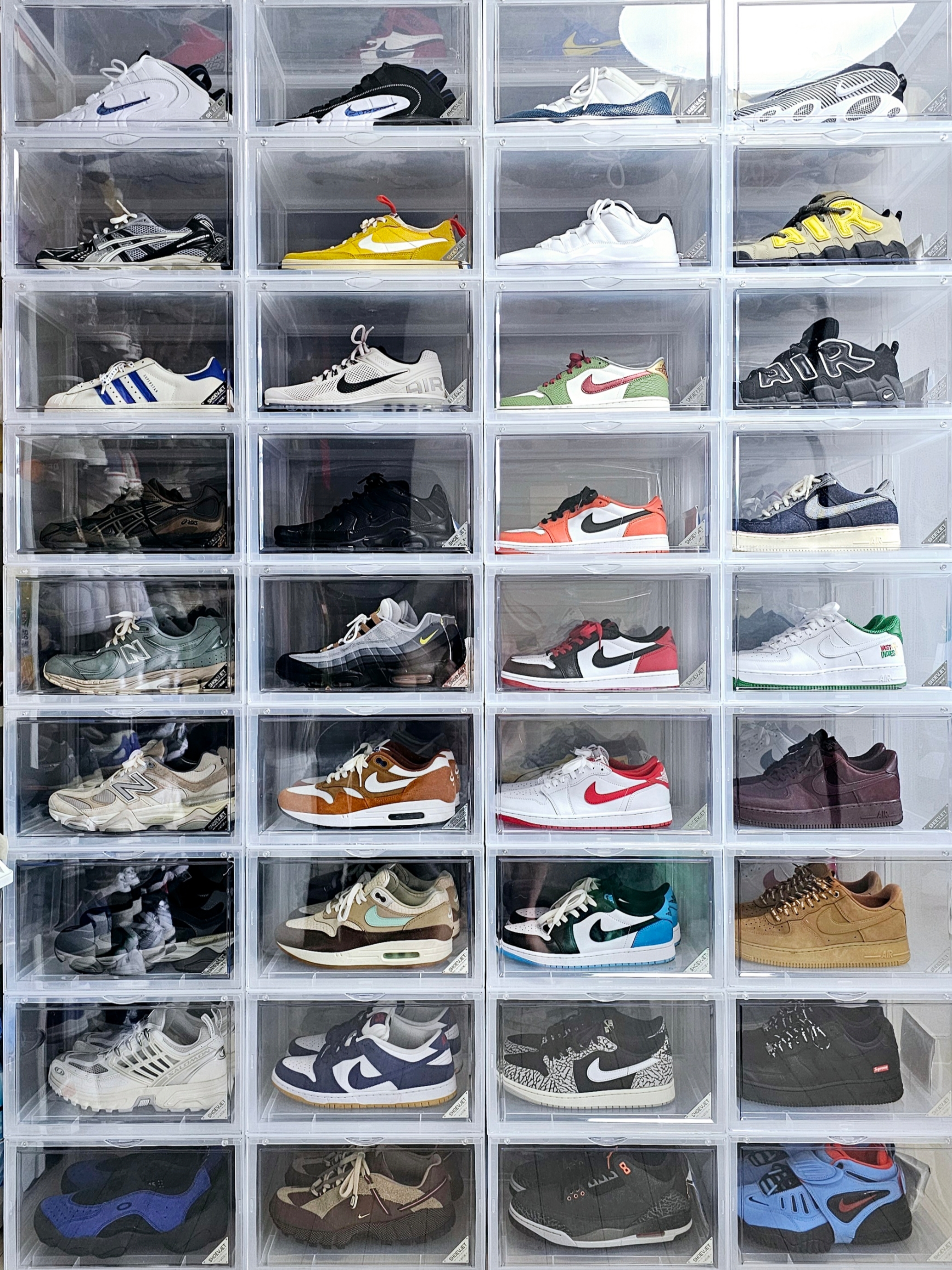 Nike x Ambush Air More Uptempo Low Black and White, Jordan 1 Low OG Starfish 착용 스타일