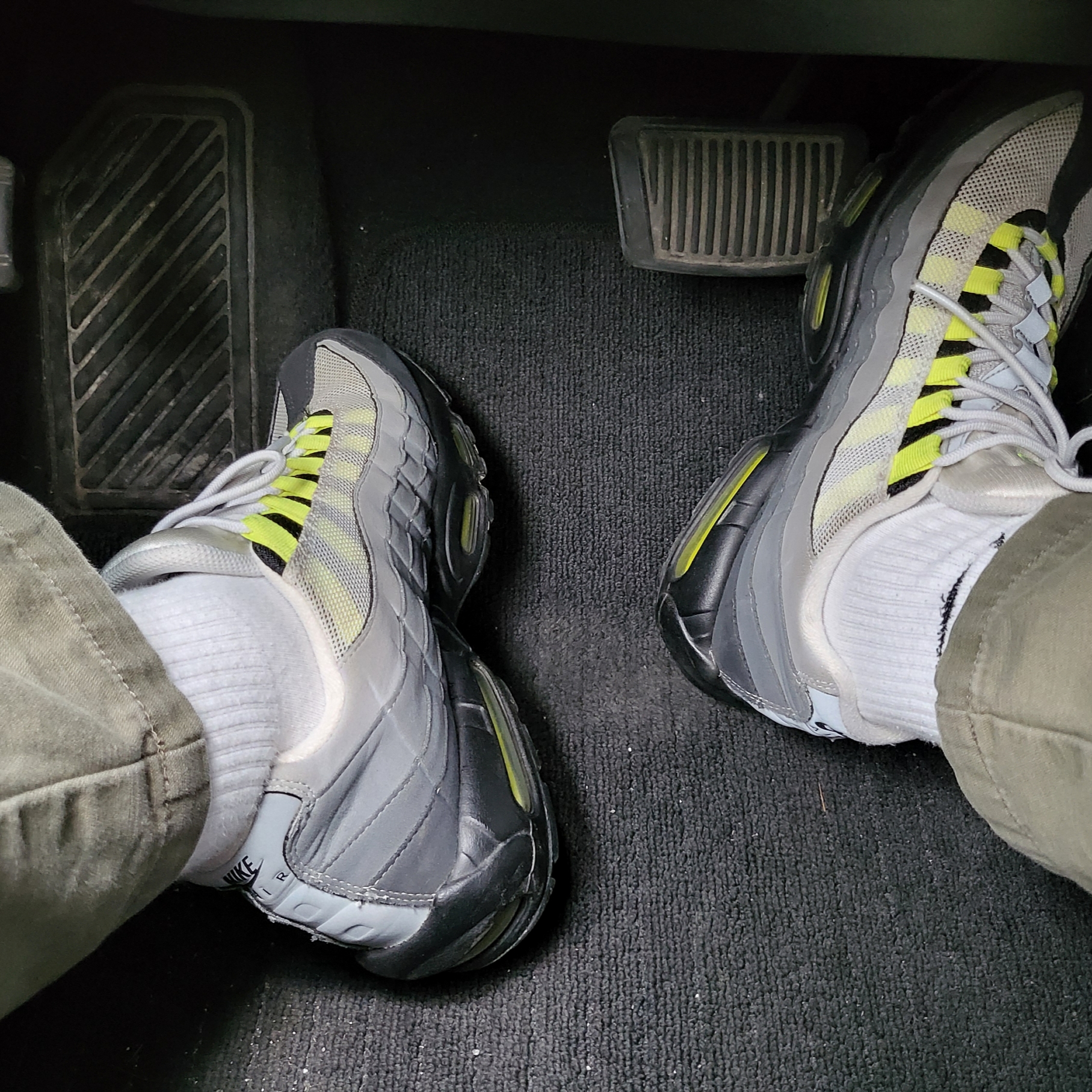 Nike Air Max 95 OG Neon 2015 착용 스타일