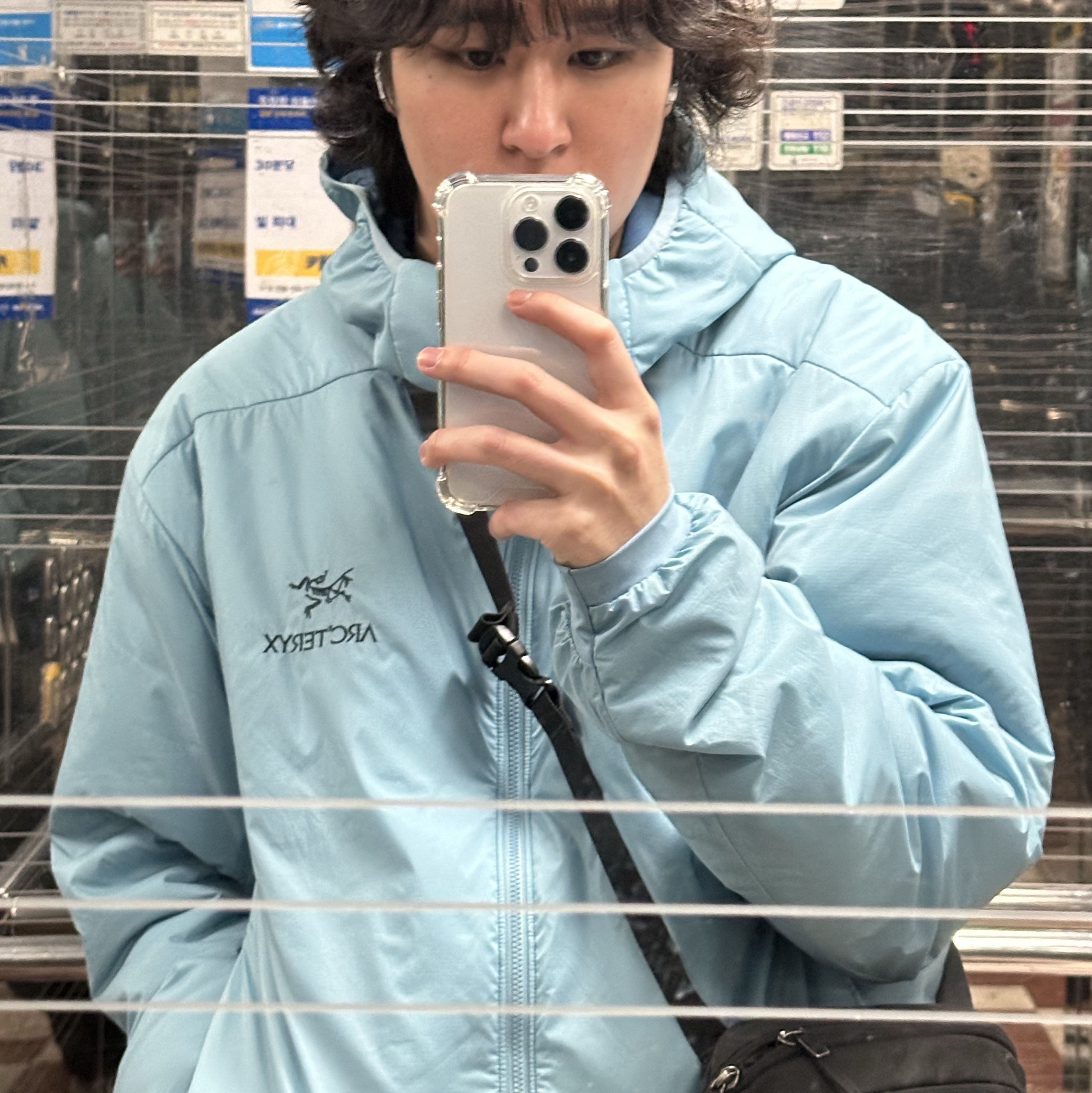 Arc'teryx Atom LT Hoody Solace 착용 스타일 - 3