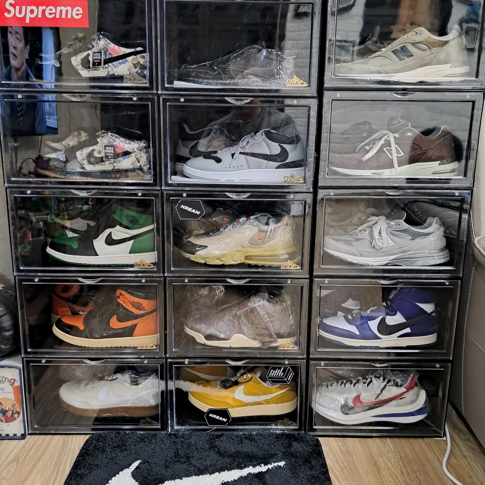 Nike Swoosh Rug Black White 착용 스타일