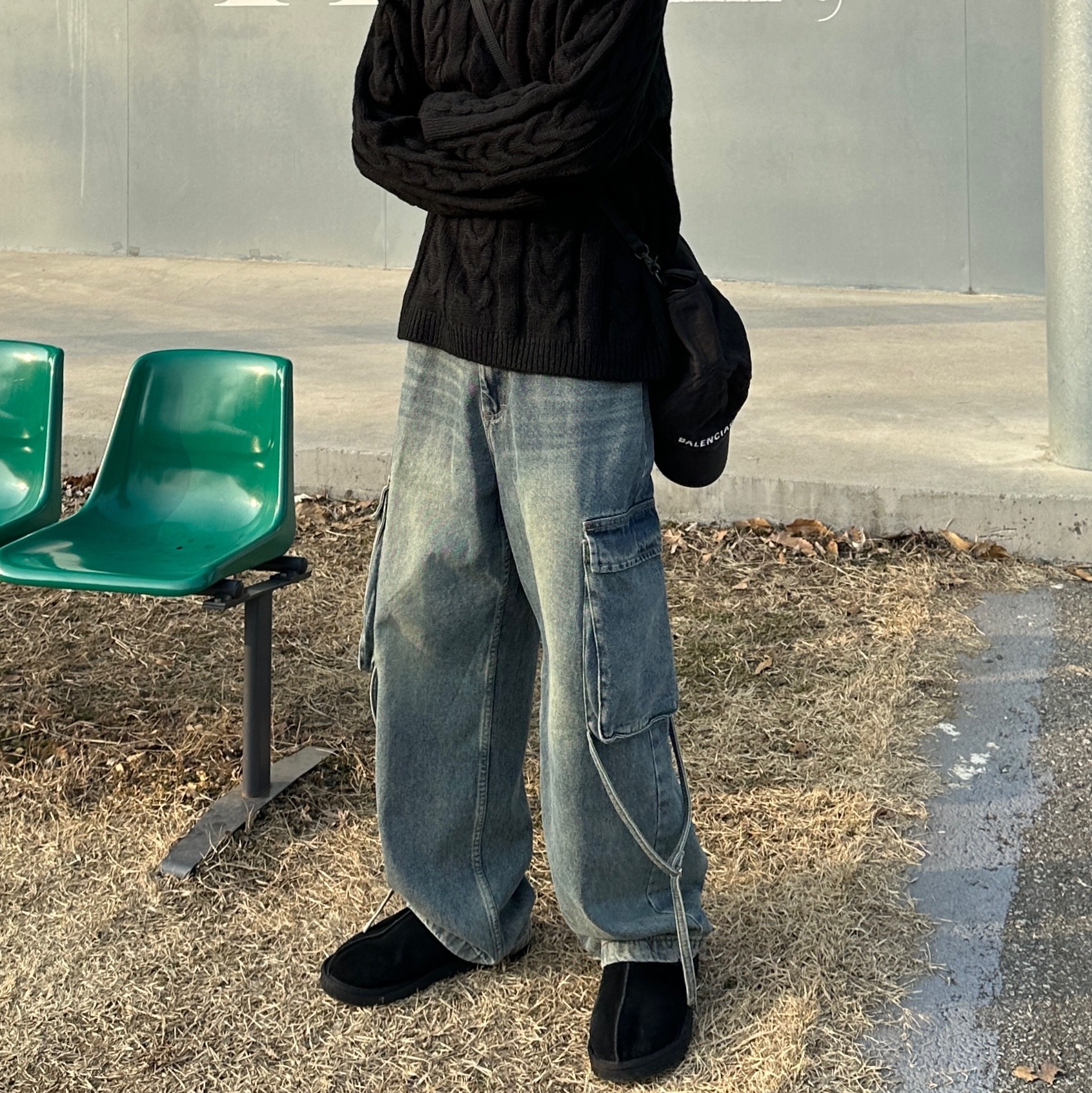 UGG Tasman Black, Porter Tanker Shoulder Bag Black 착용 스타일 - 1