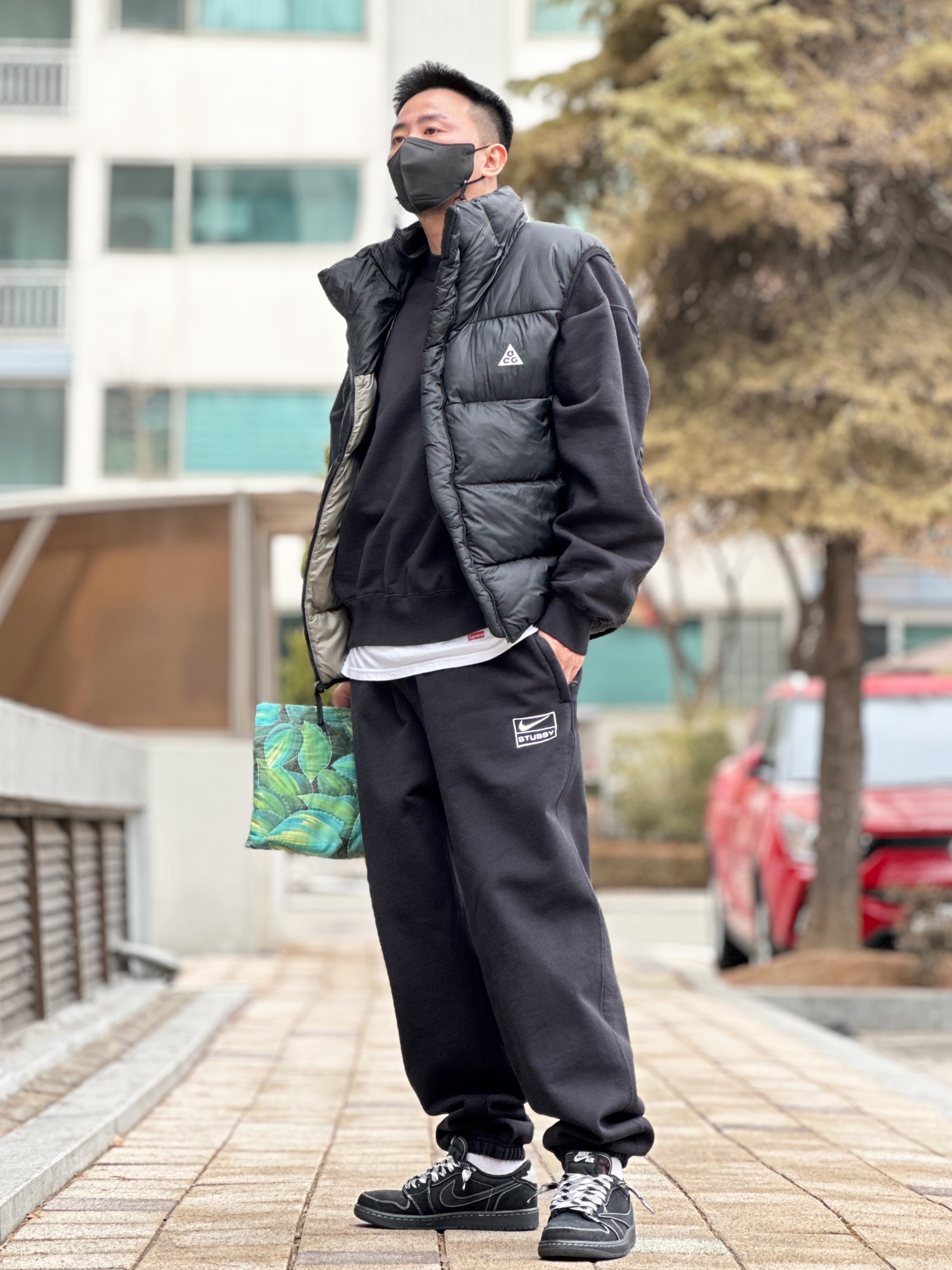 나이키 x 스투시 NRG 워시드 플리스 크루넥 블랙 (DO5310-010), 나이키 ACG 써마핏 ADV 루나 레이크 퍼퍼 베스트 블랙 - 아시아 착용 스타일