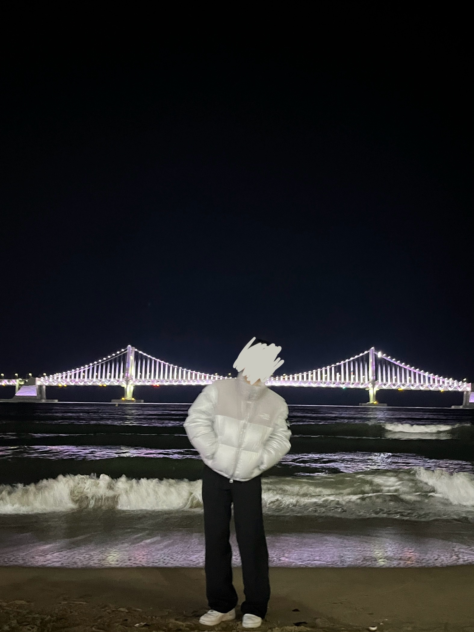 (W) The North Face White Label Novelty Nuptse Down Jacket Ice Gray, (GS) Nike Air Force 1 LE White 착용 스타일
