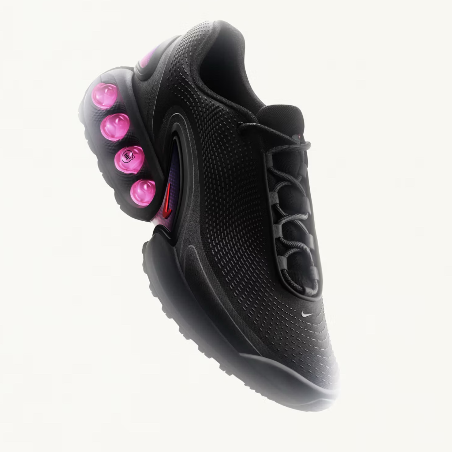(GS) Nike Air Max Dn Black Light Crimson, (W) Nike Air Max Dn Black Light Crimson 착용 스타일 - 3