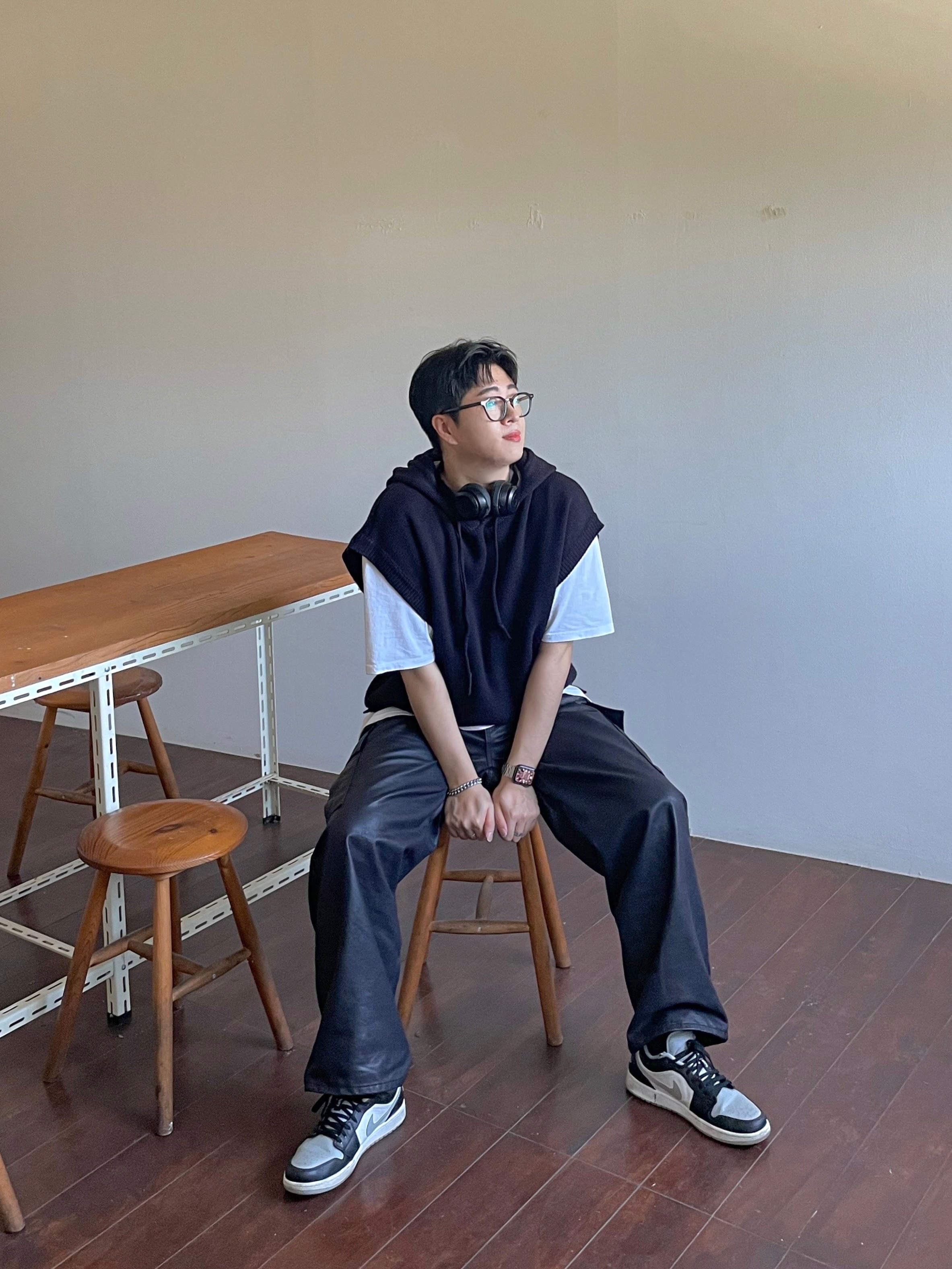 Jordan 1 Low Black Light Smoke Grey 착용 스타일