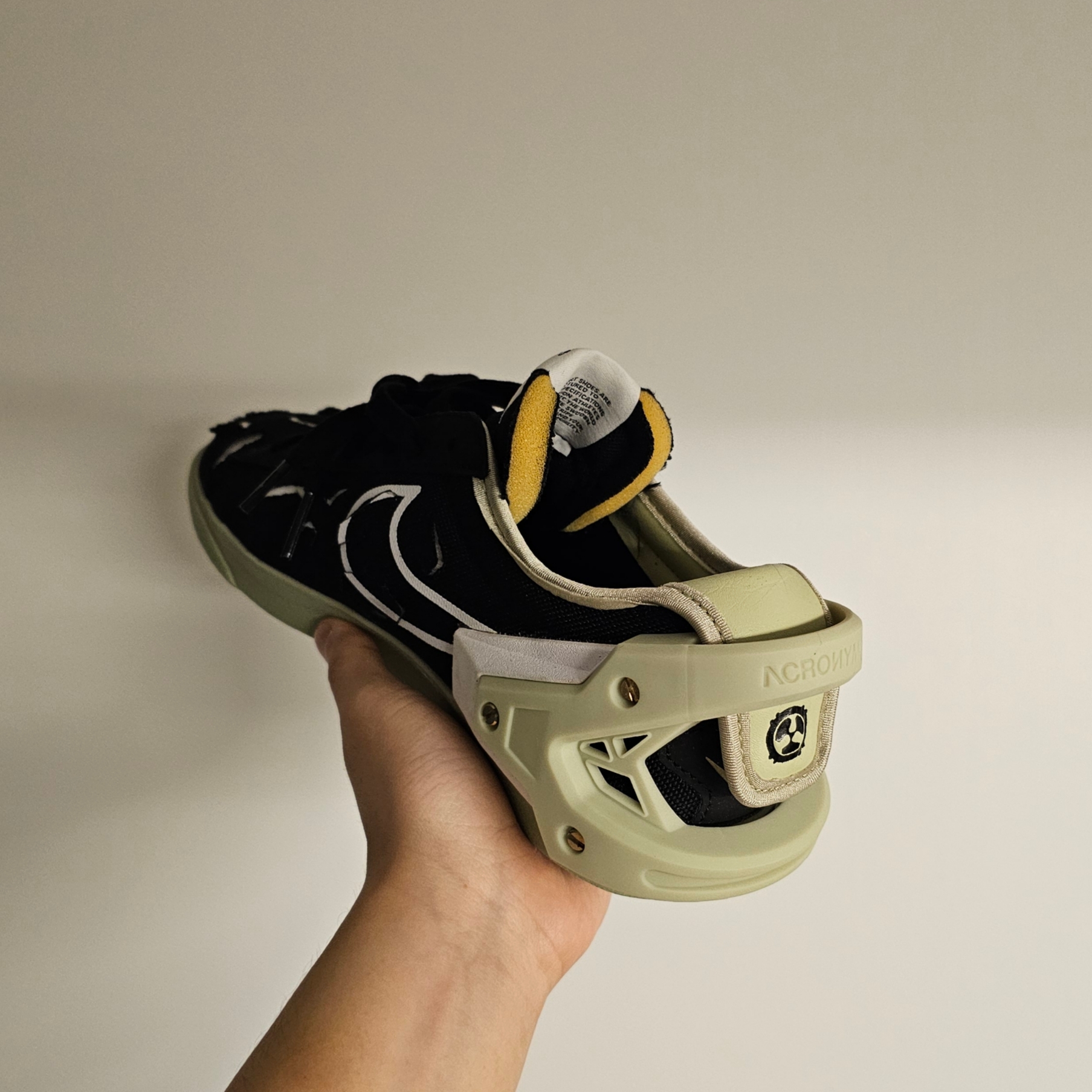 Nike x Acronym Blazer Low Black 착용 스타일