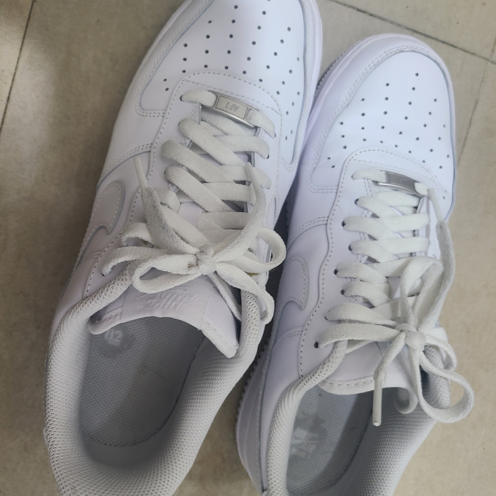 Nike Air Force 1 '07 Low White 착용 스타일