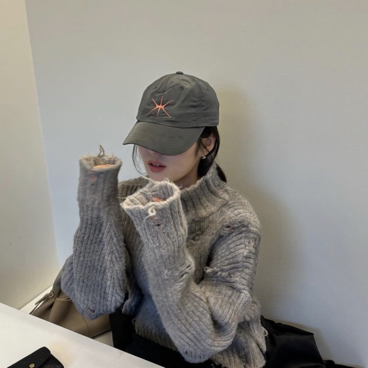 Yunse Hatch Nylon Cap Grey 착용 스타일