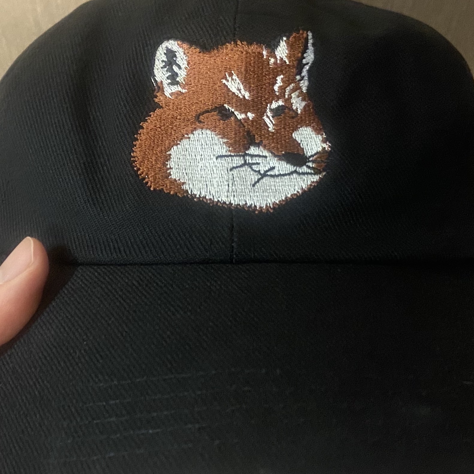 Maison Kitsune Large Fox Head Embroidered 6P Cap Black - 21FW 착용 스타일