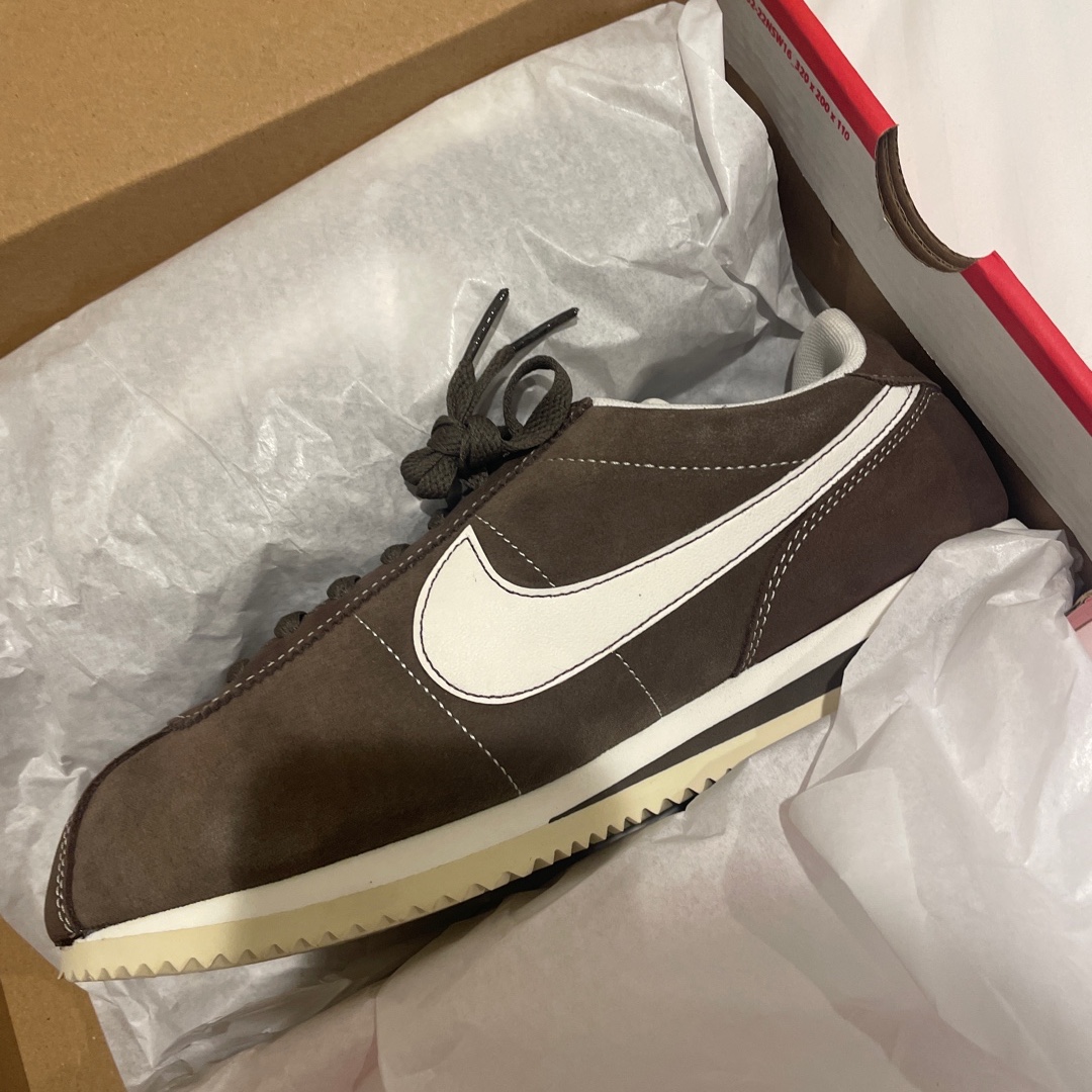 Nike Cortez SE Hangul Day Baroque Brown Sail 착용 스타일 - 3