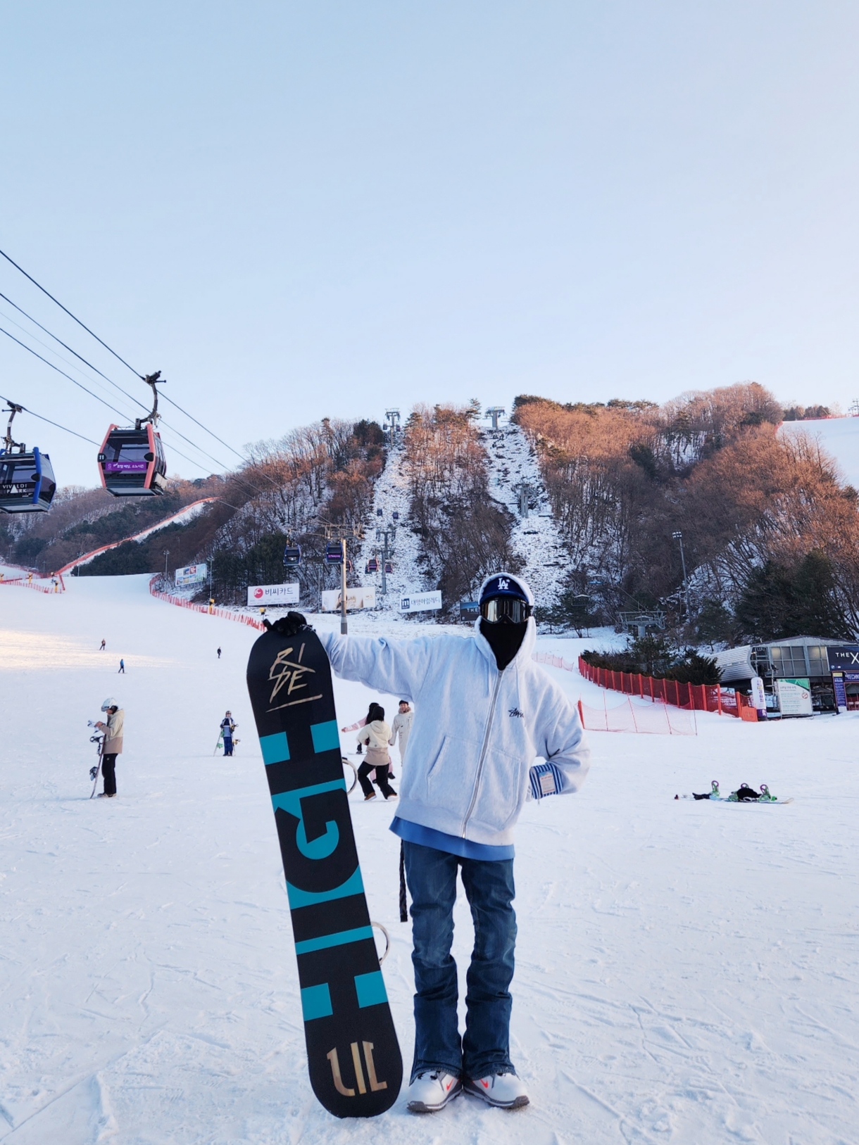 Stussy Shattered Zip Hoodie Ash Heather 착용 스타일 - 3